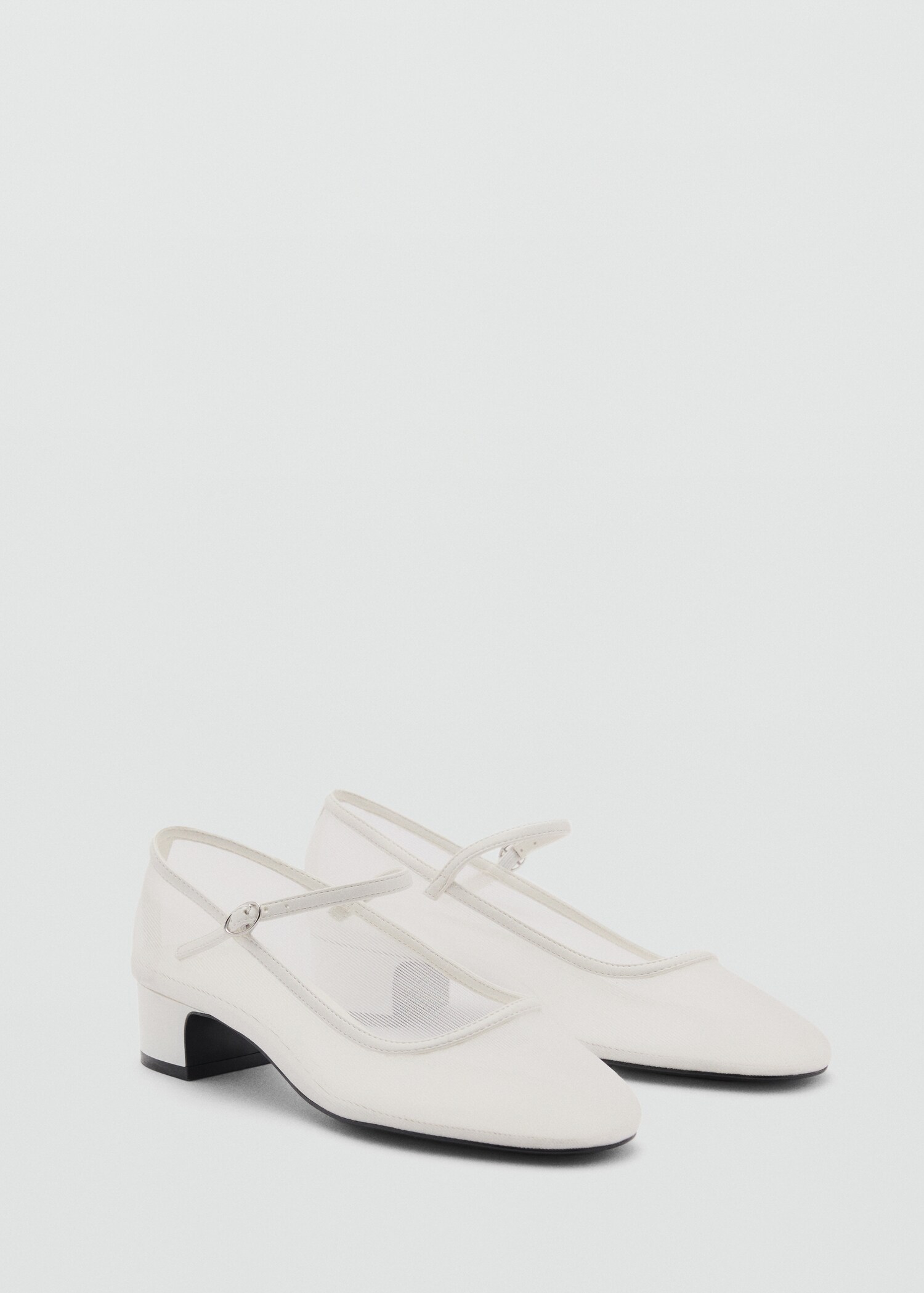 Mesh shoes with buckle strap - Medium plane