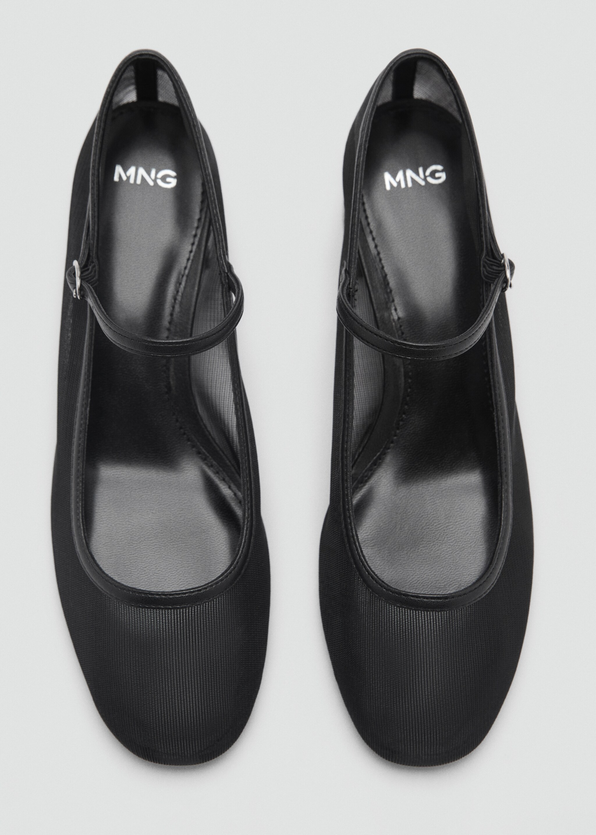 Mesh shoes with buckle strap - Details of the article 2