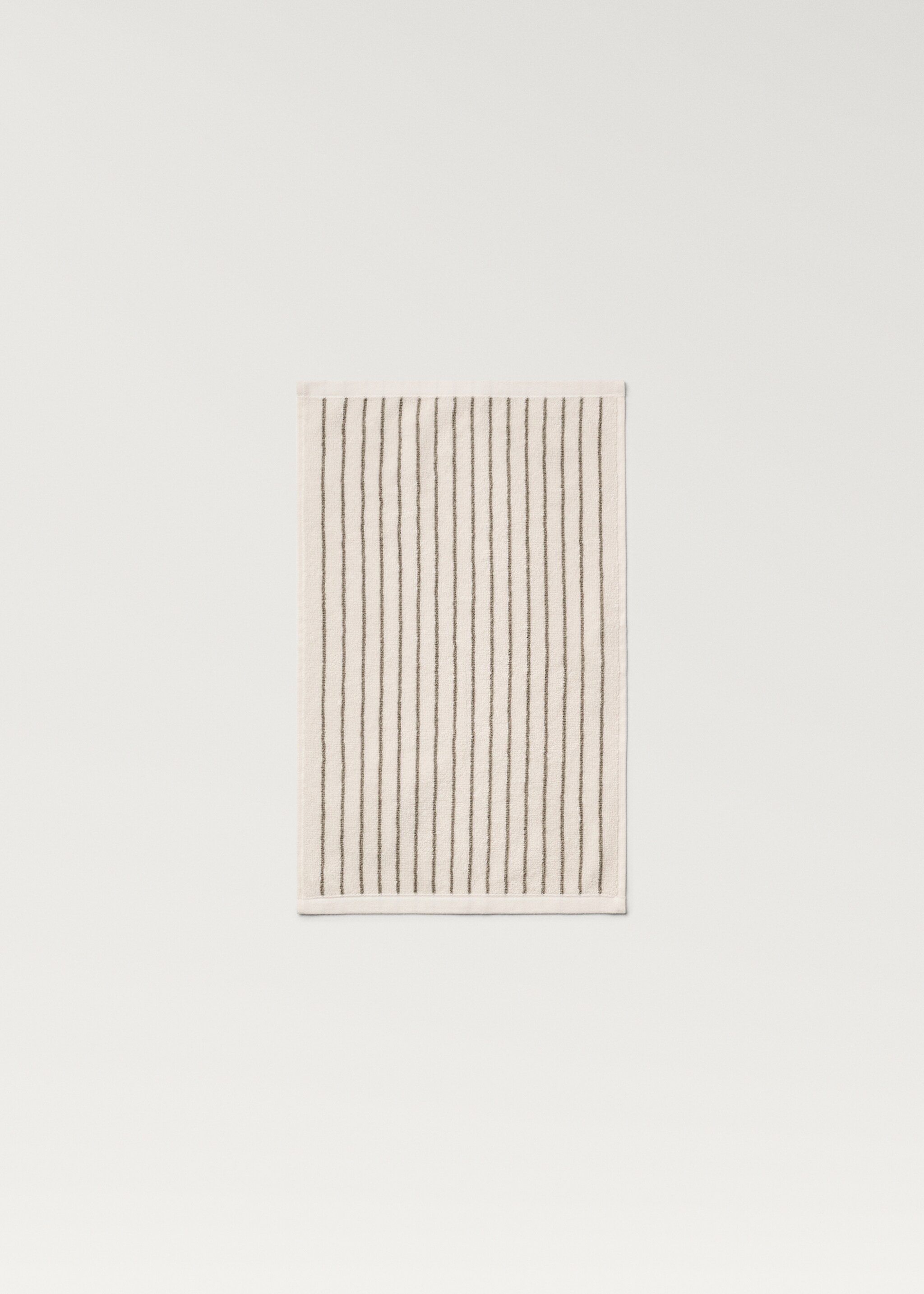 Two-tone striped guest towel - Details of the article 4