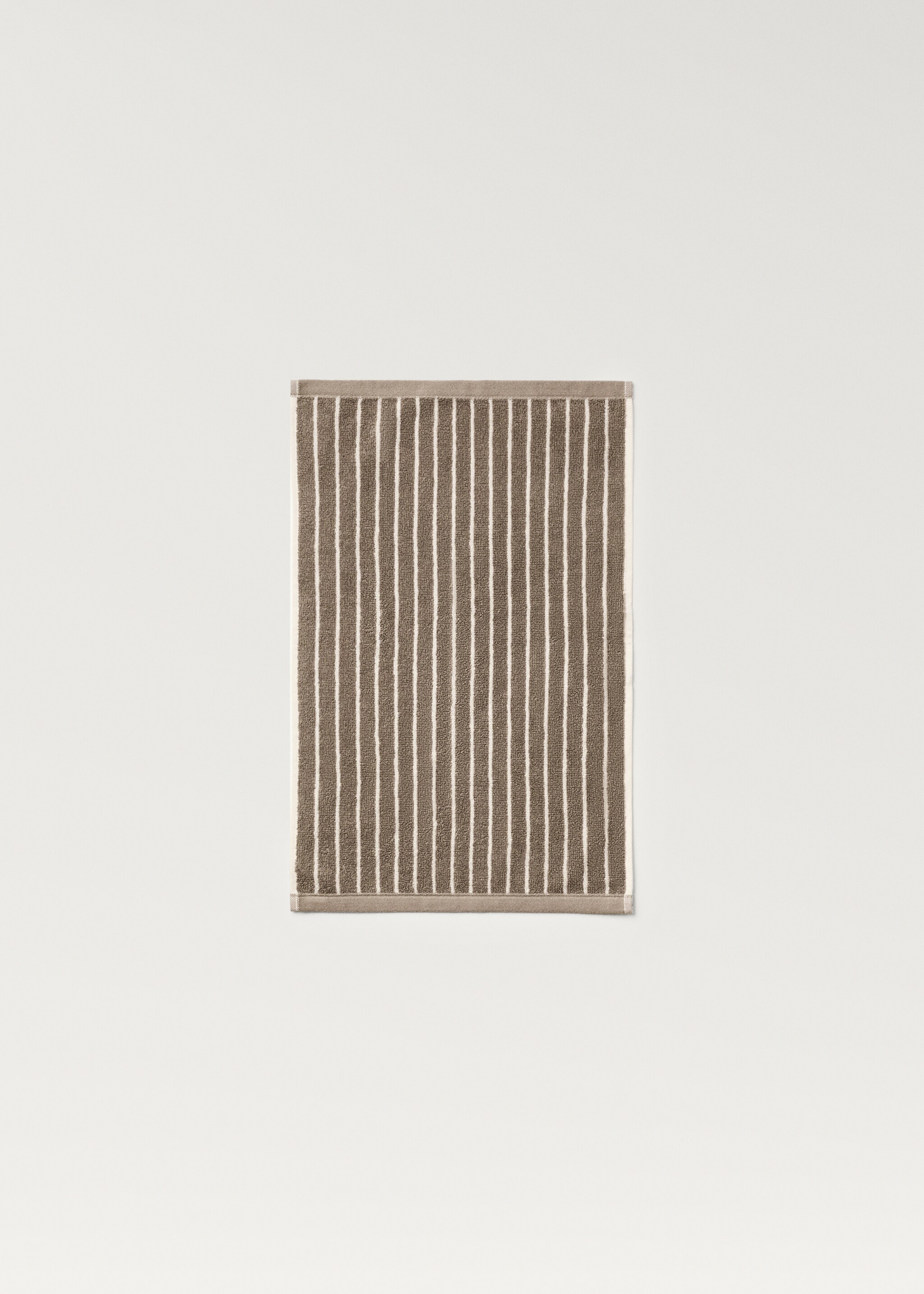 Two-tone striped guest towel - Details of the article 4