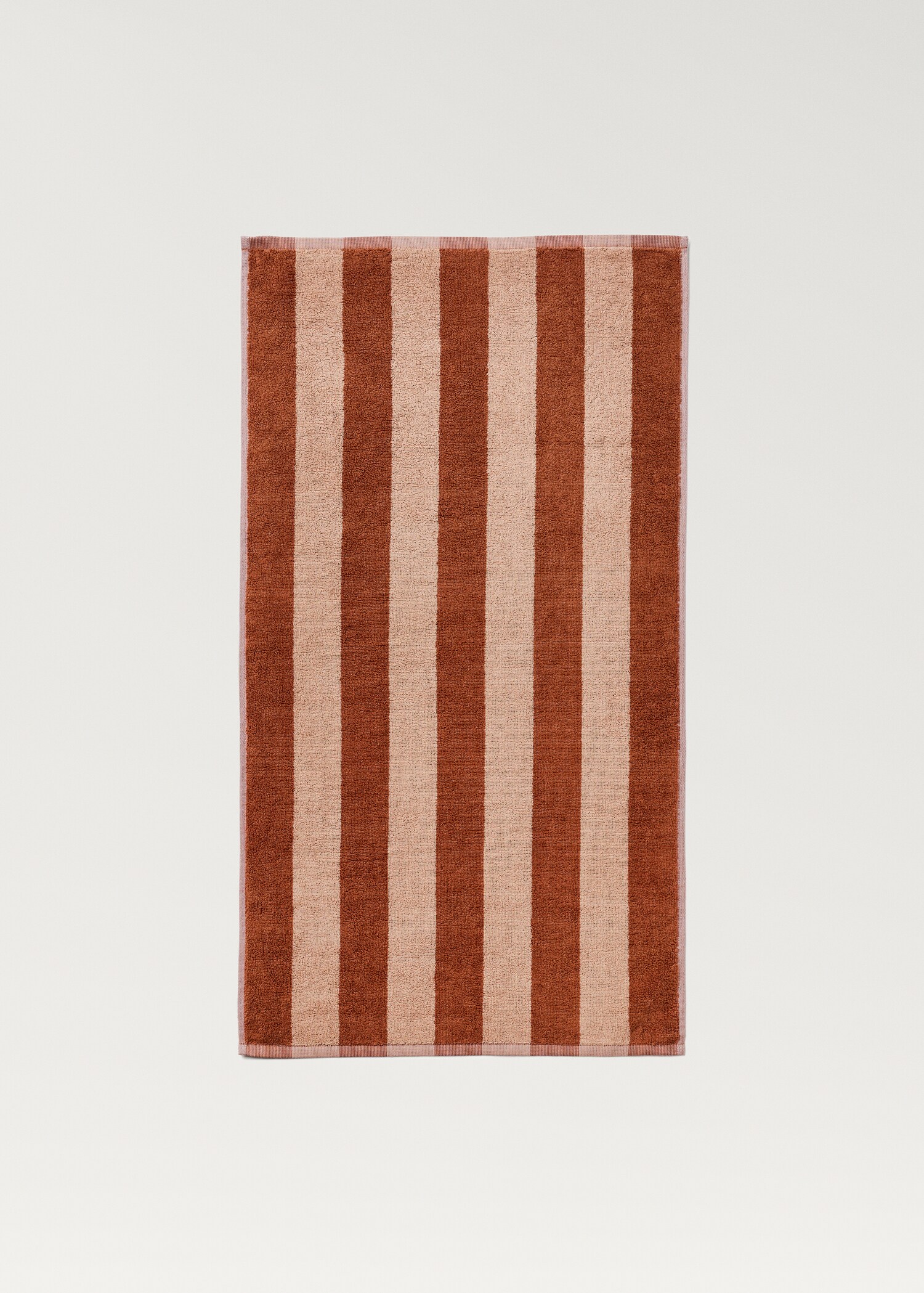 Two-tone striped washbasin towel - Details of the article 3
