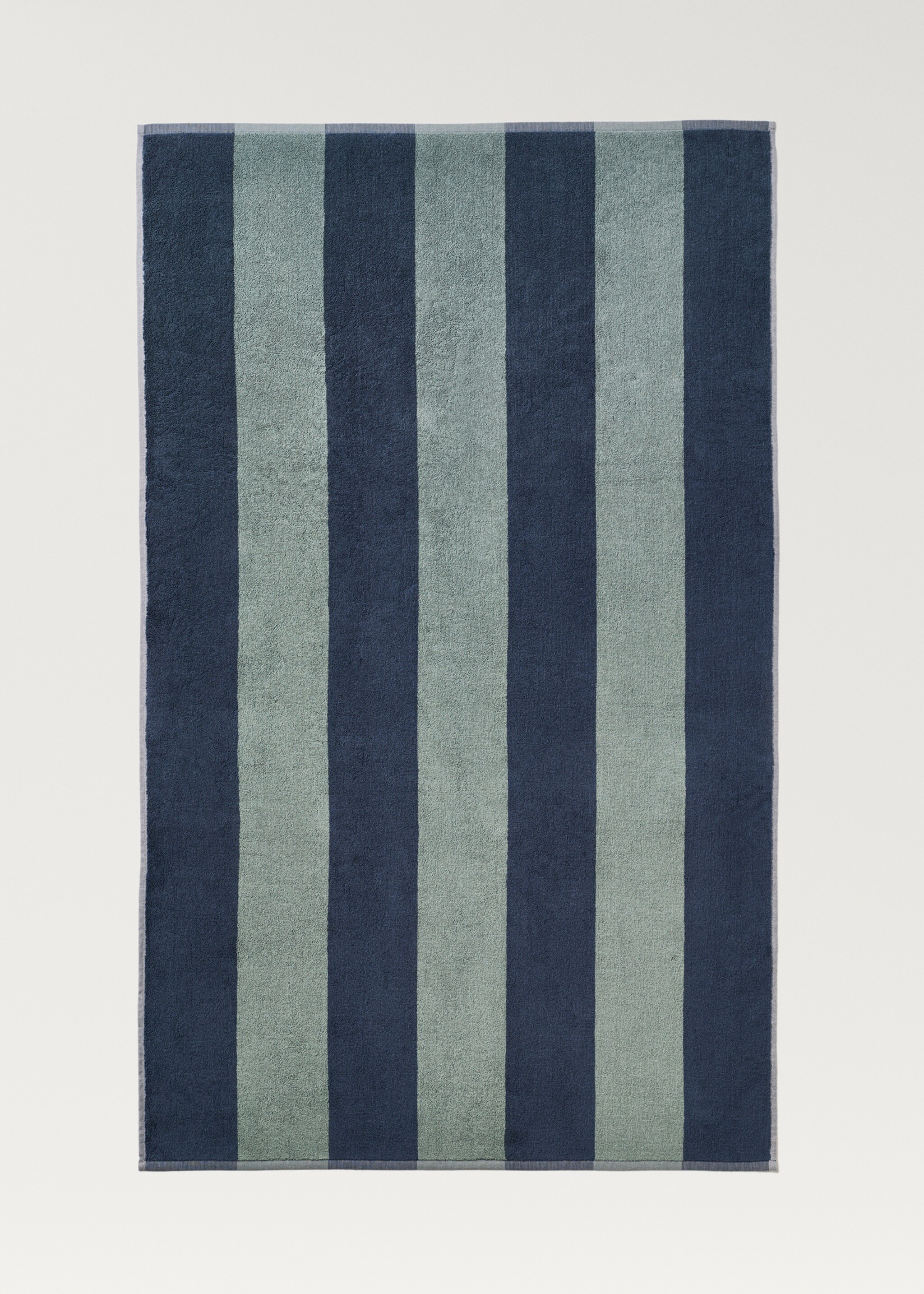 Two-tone striped bath towel - Details of the article 3