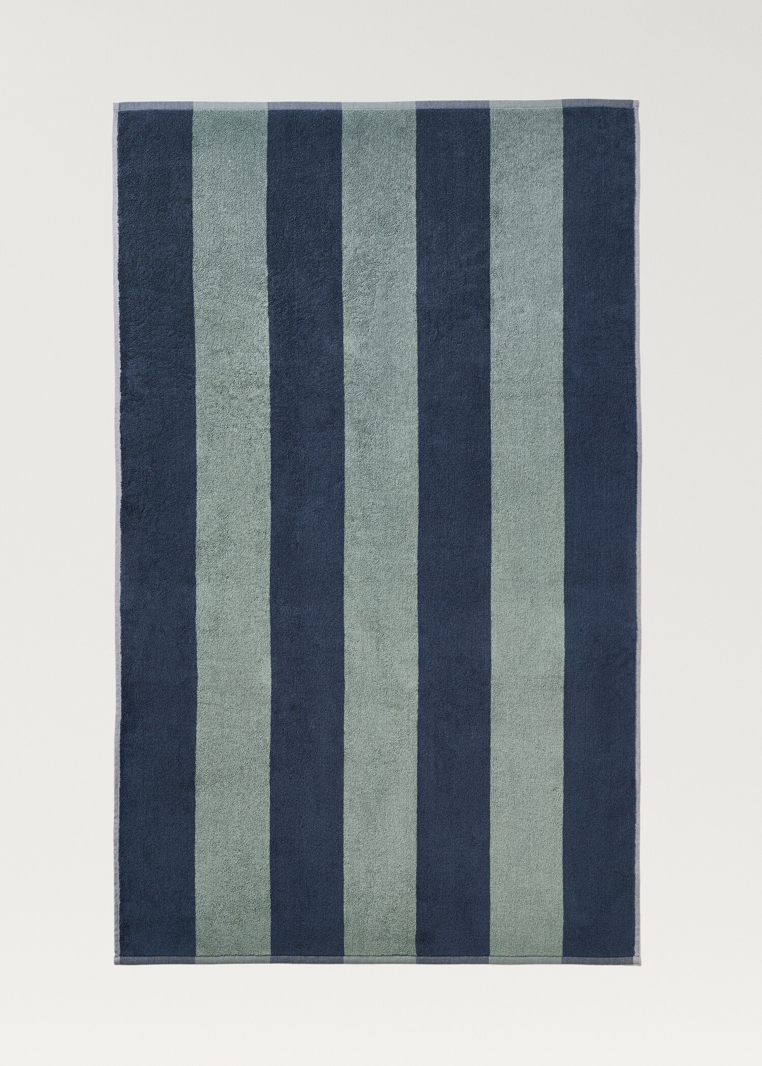 Two-tone striped bath towel - Details of the article 3
