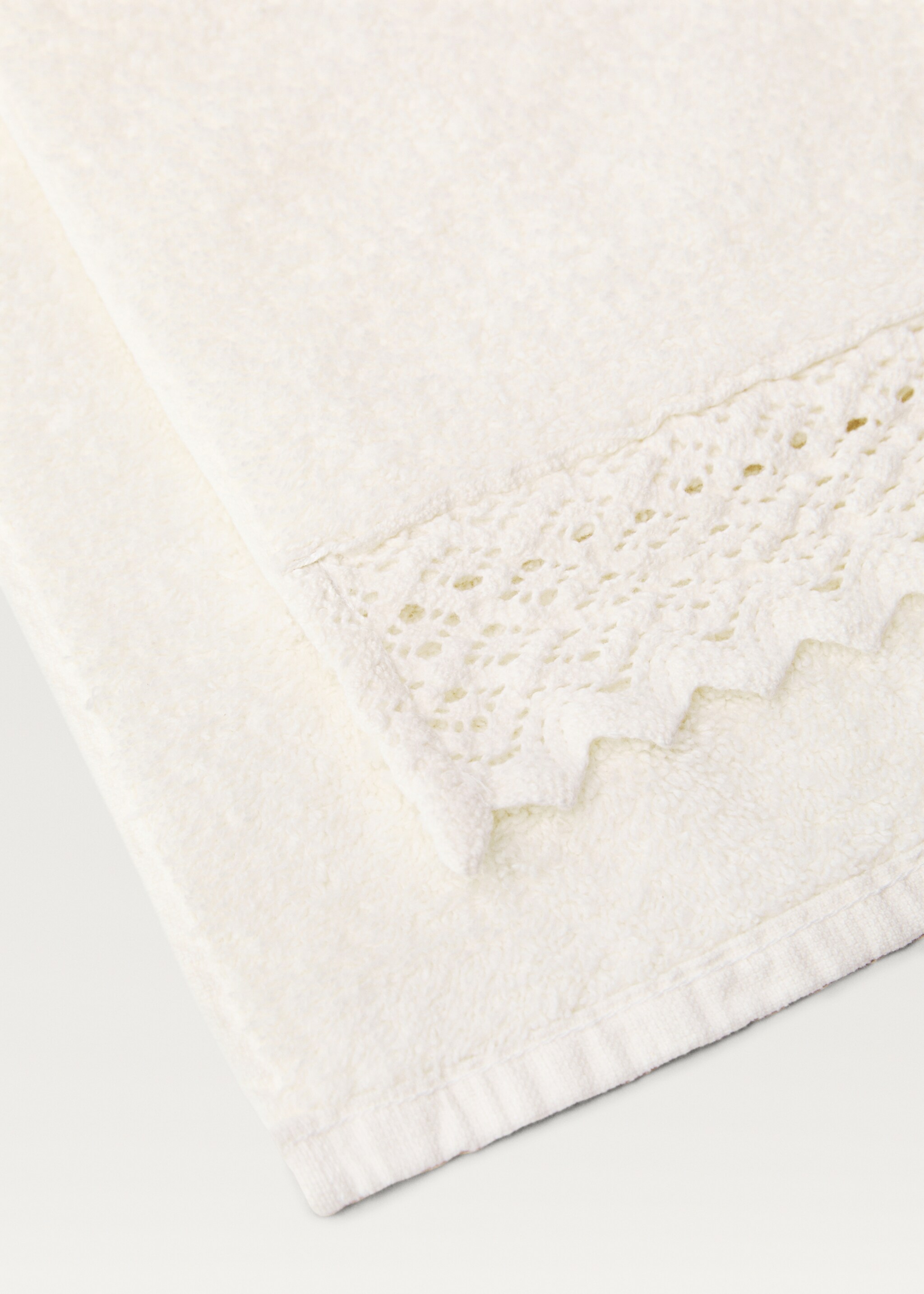 Face towel with lace - Details of the article 1