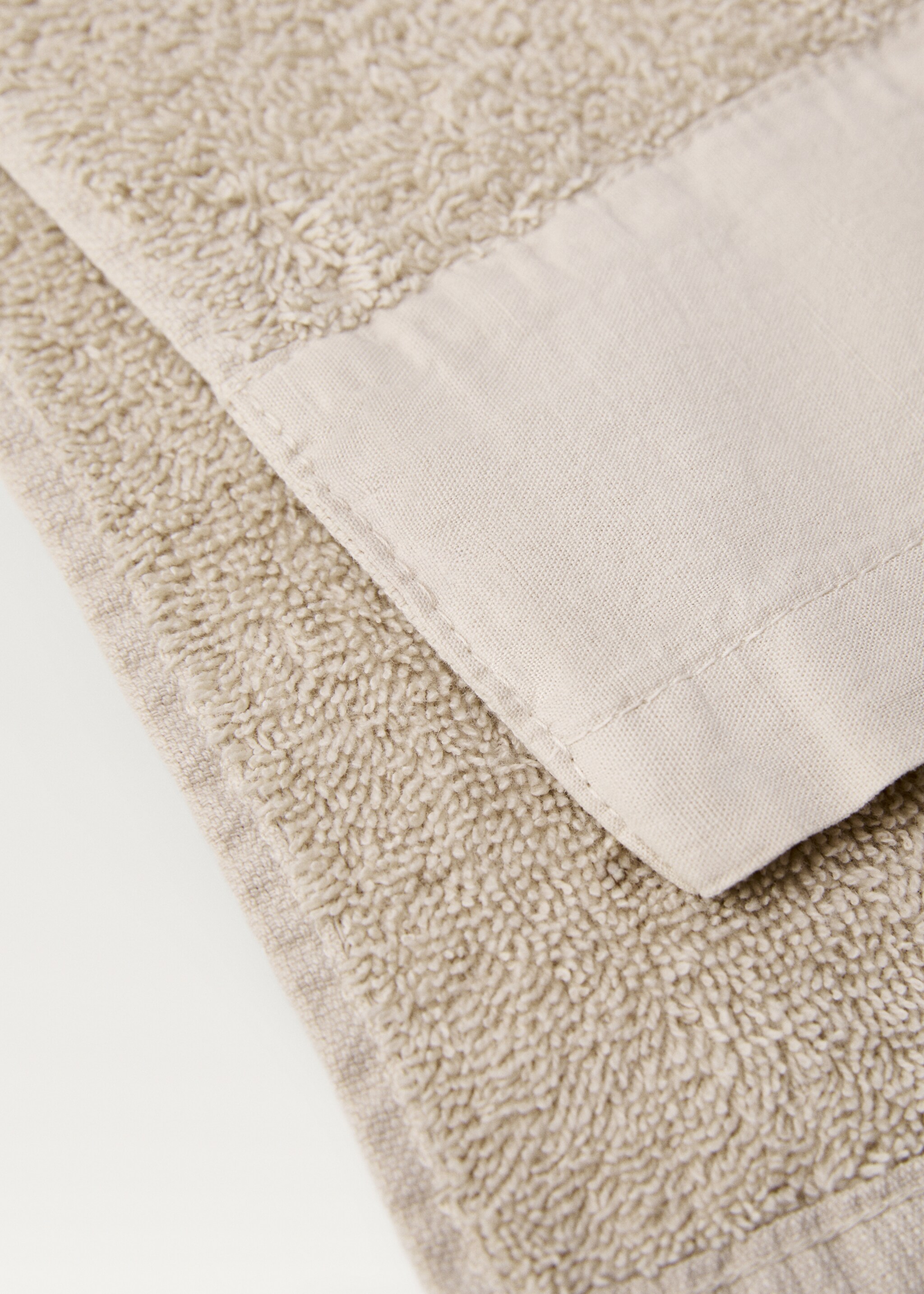 Face towel with linen trim - Details of the article 1