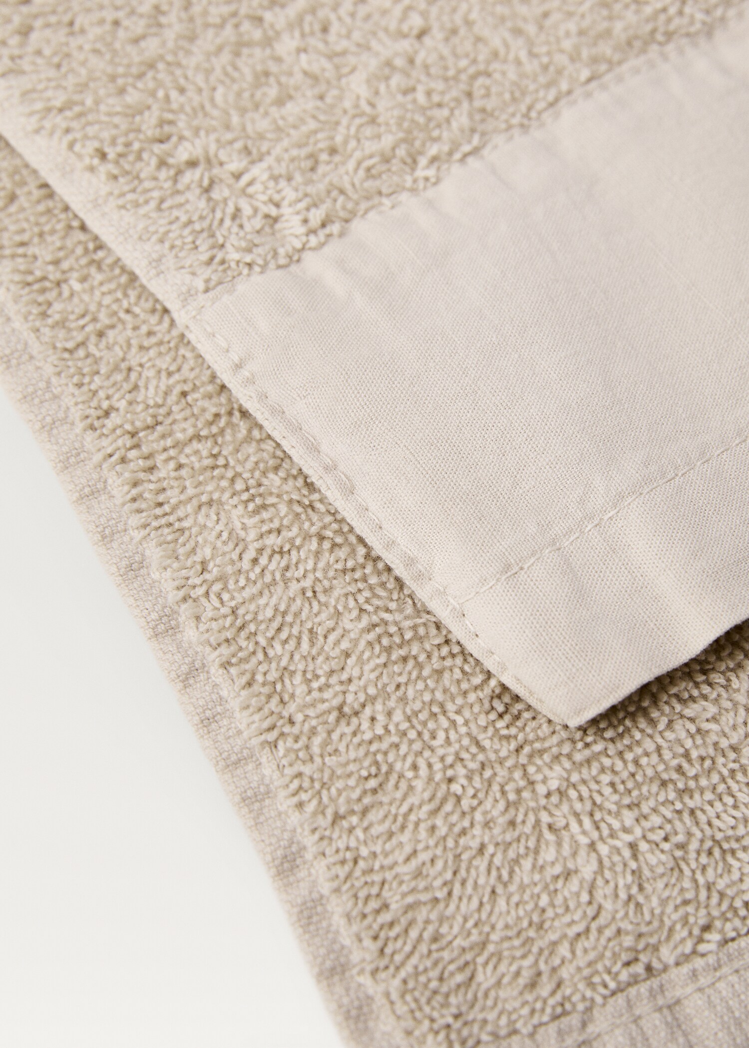 Face towel with linen trim - Details of the article 1