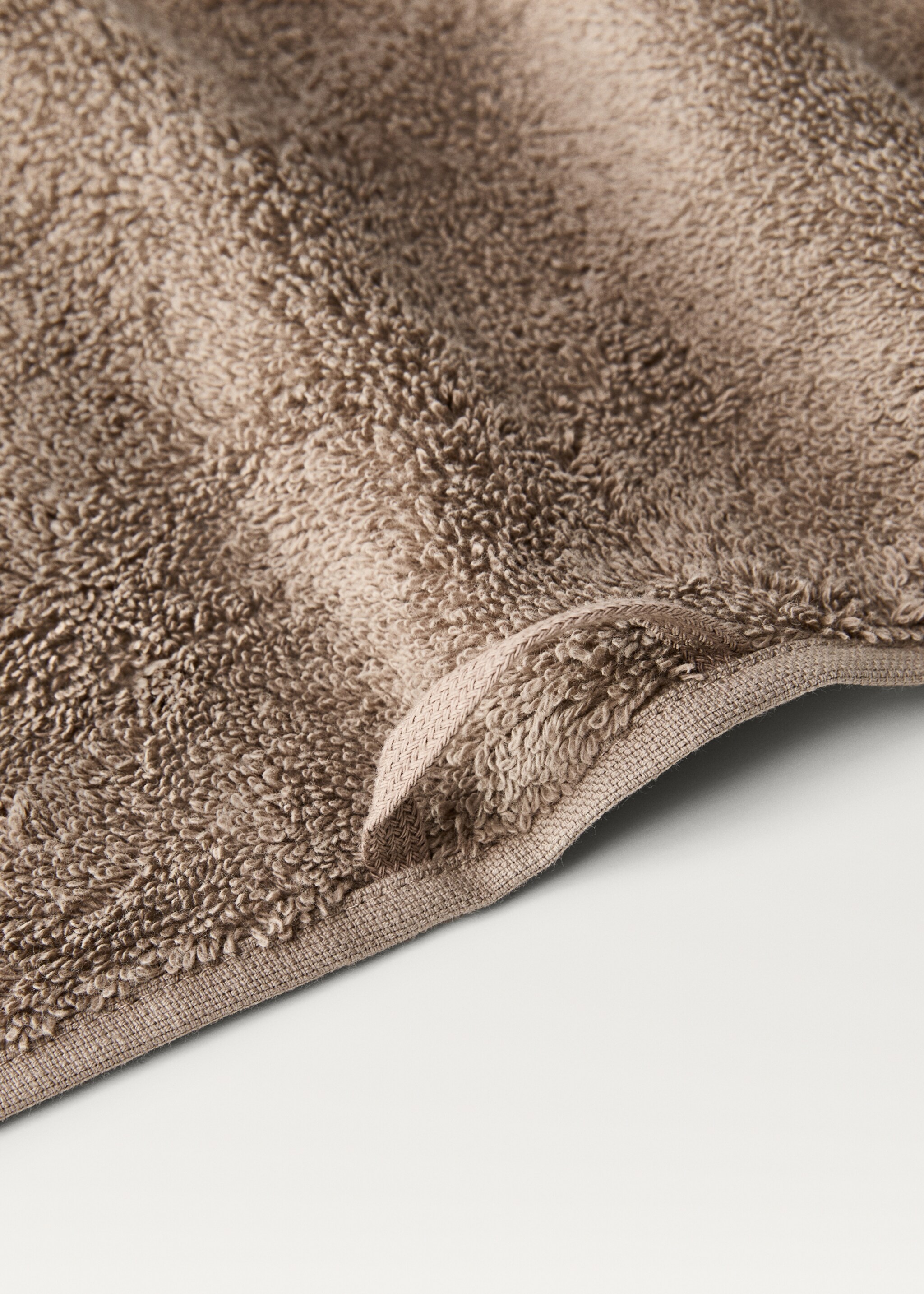Soft cotton shower towel - Details of the article 2