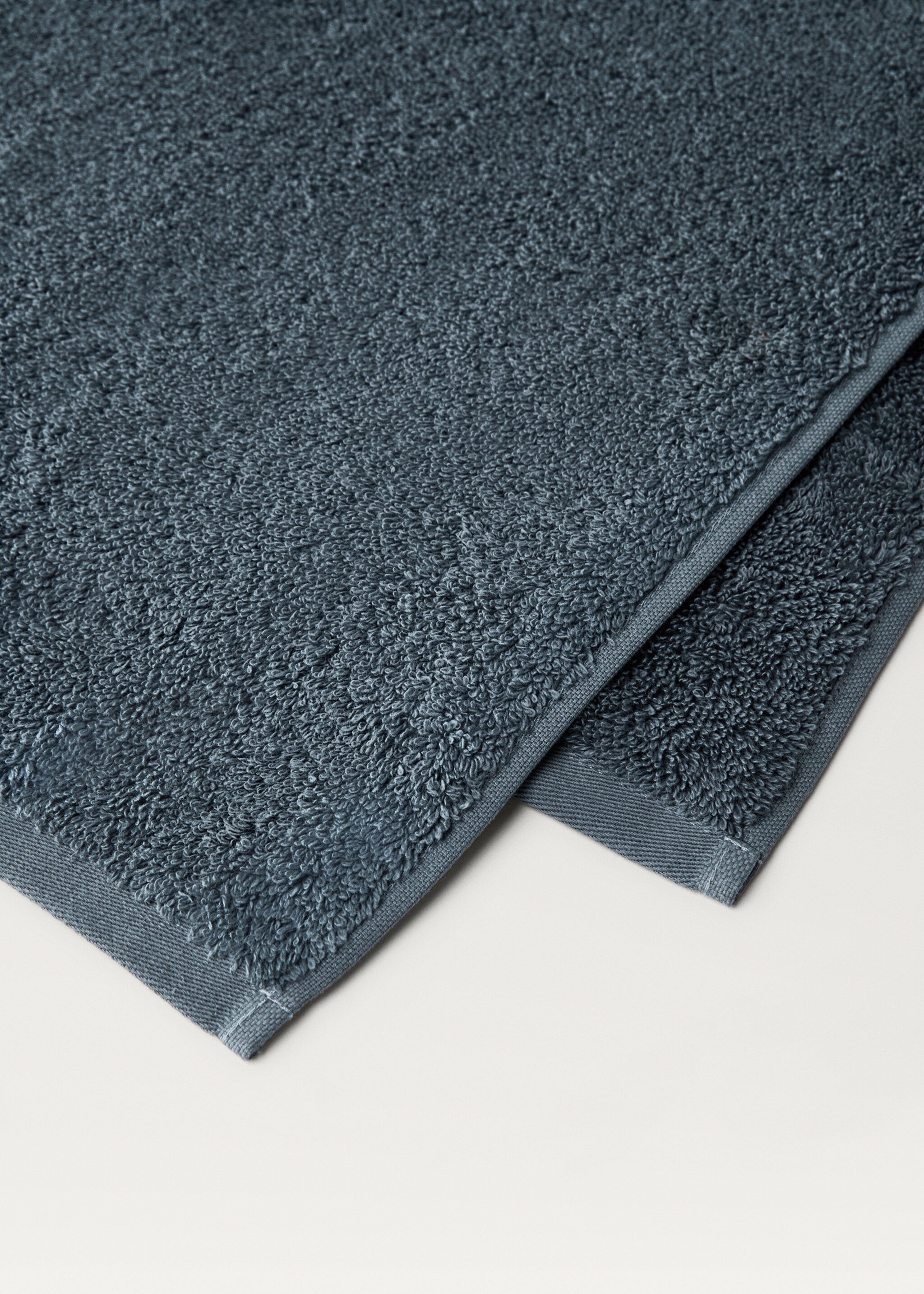 Soft cotton shower towel - Details of the article 1
