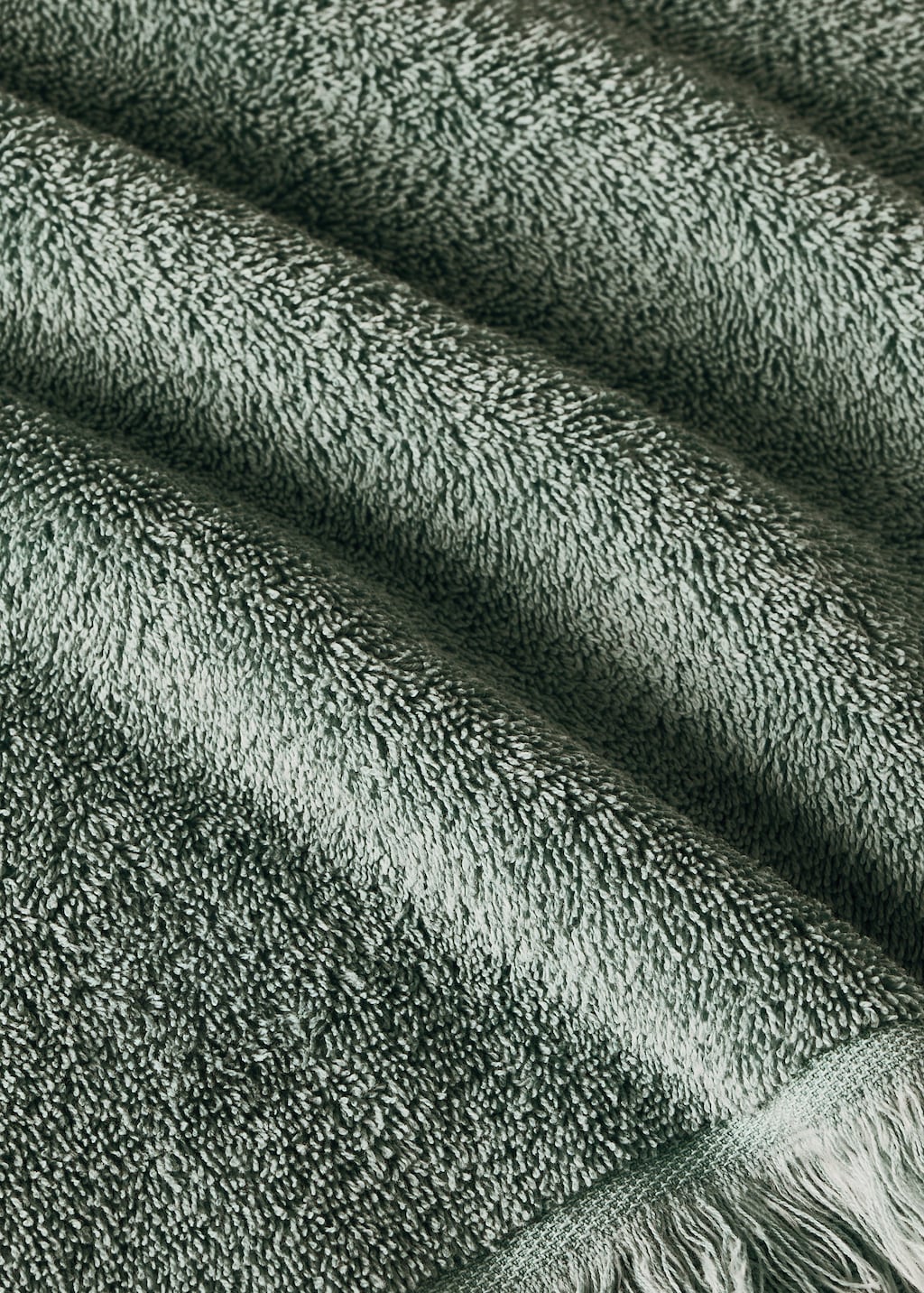 Organic cotton children's shower towel with fringes