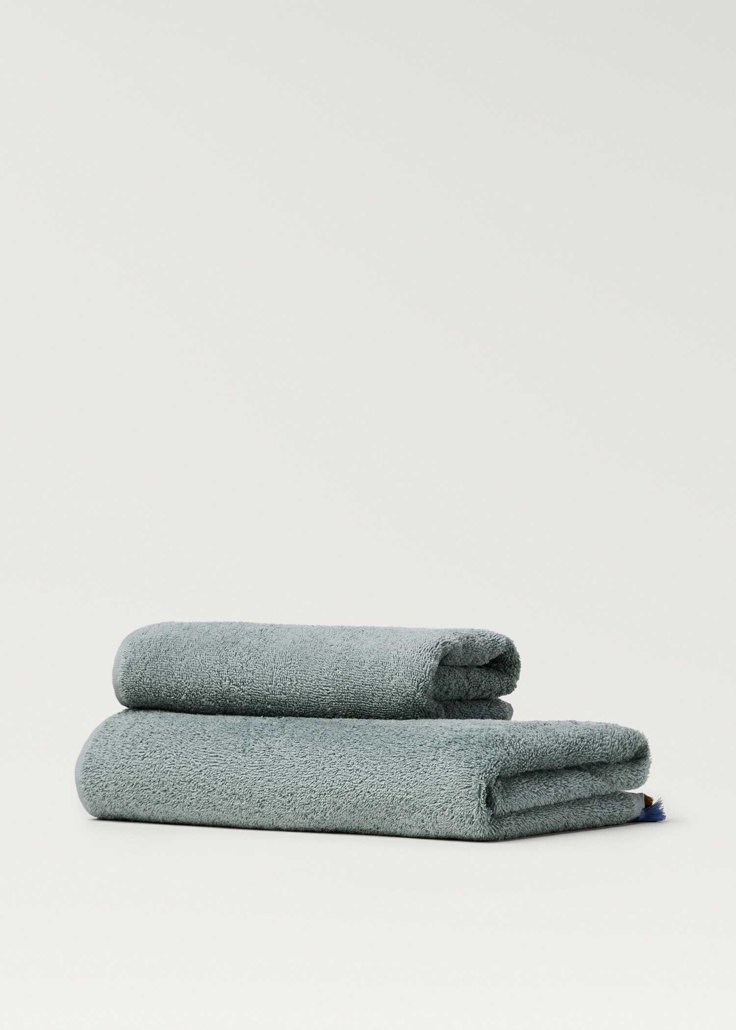 Cotton children's multi-coloured bath towel with pompoms - Article without model