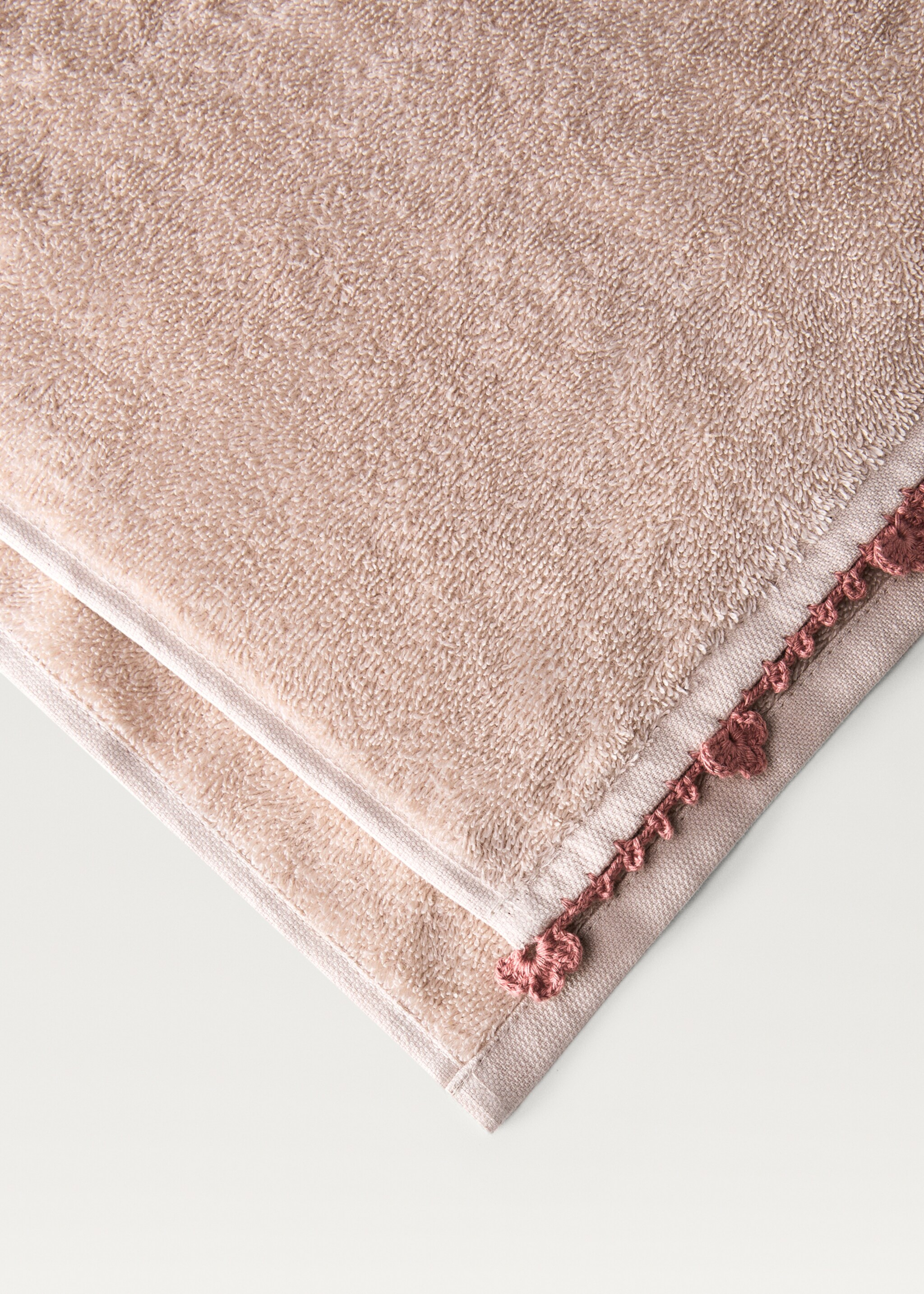 Children's bath towel with crochet trim - Details of the article 2