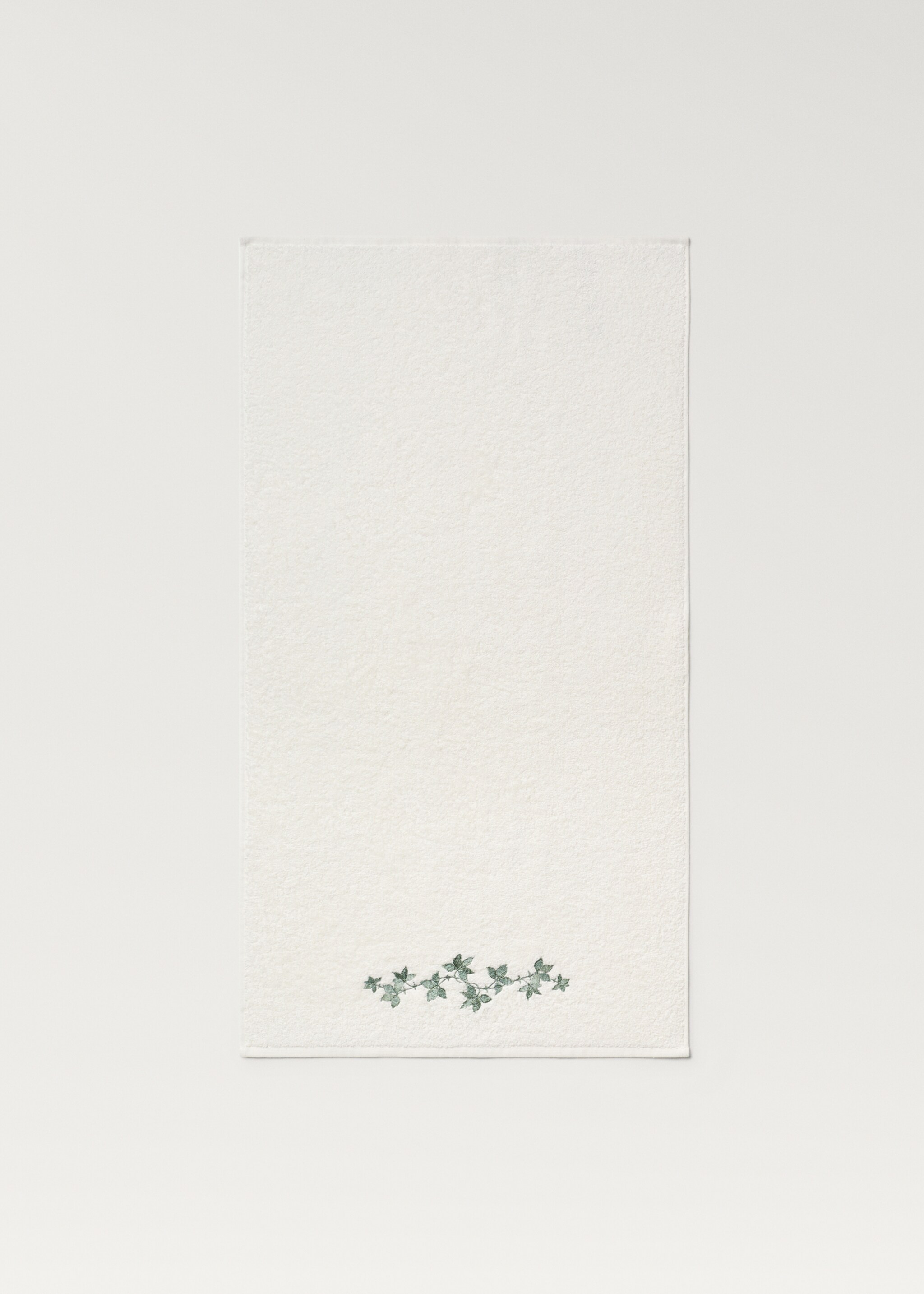 Cotton washbasin towel with leaf embroidery - Details of the article 1