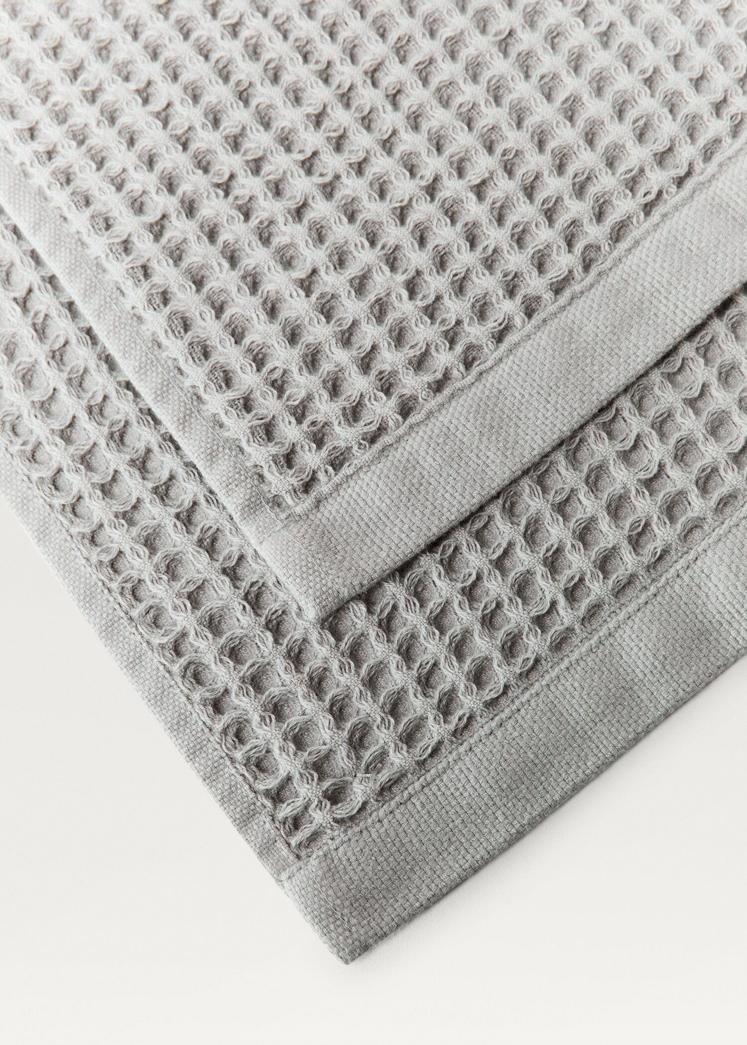 100% cotton waffle bath towel 30x50cm - Details of the article 2