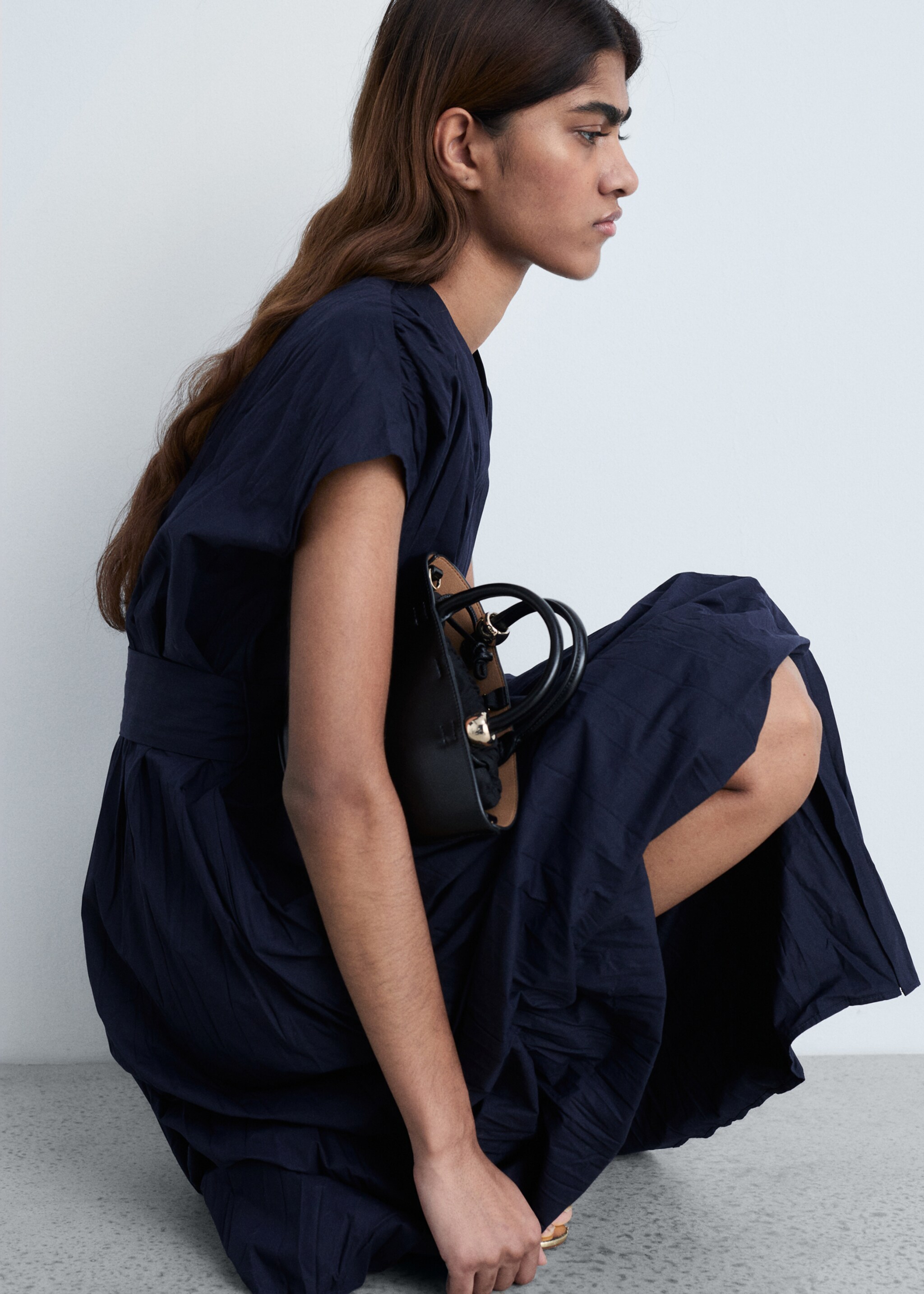 Textured bow dress - Details of the article 2