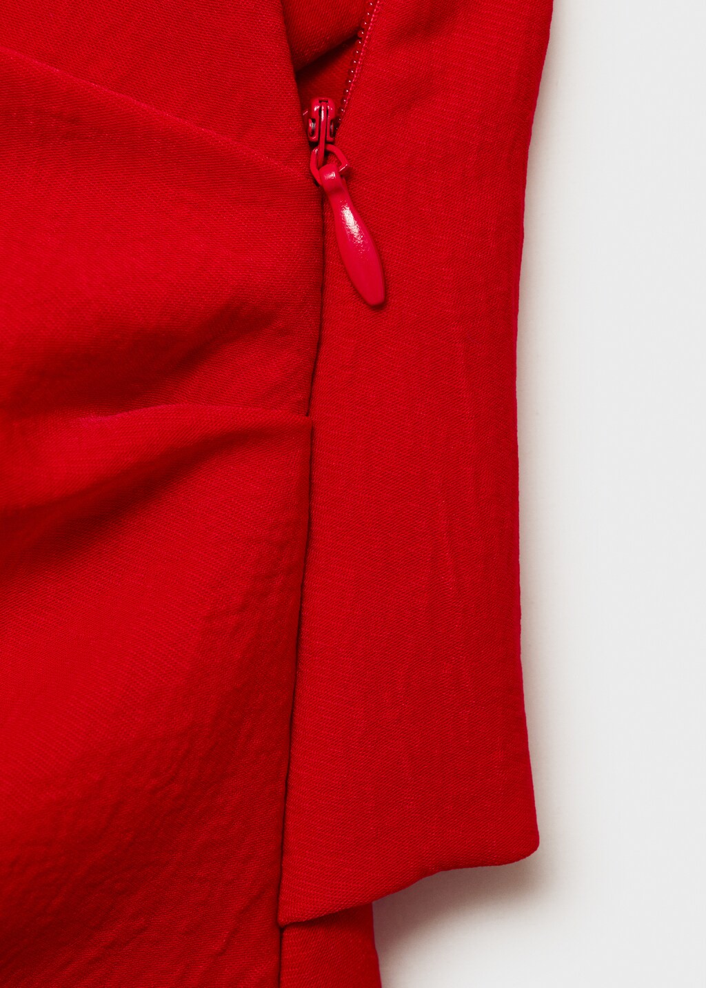 Asymmetric draped gown - Women | MANGO USA