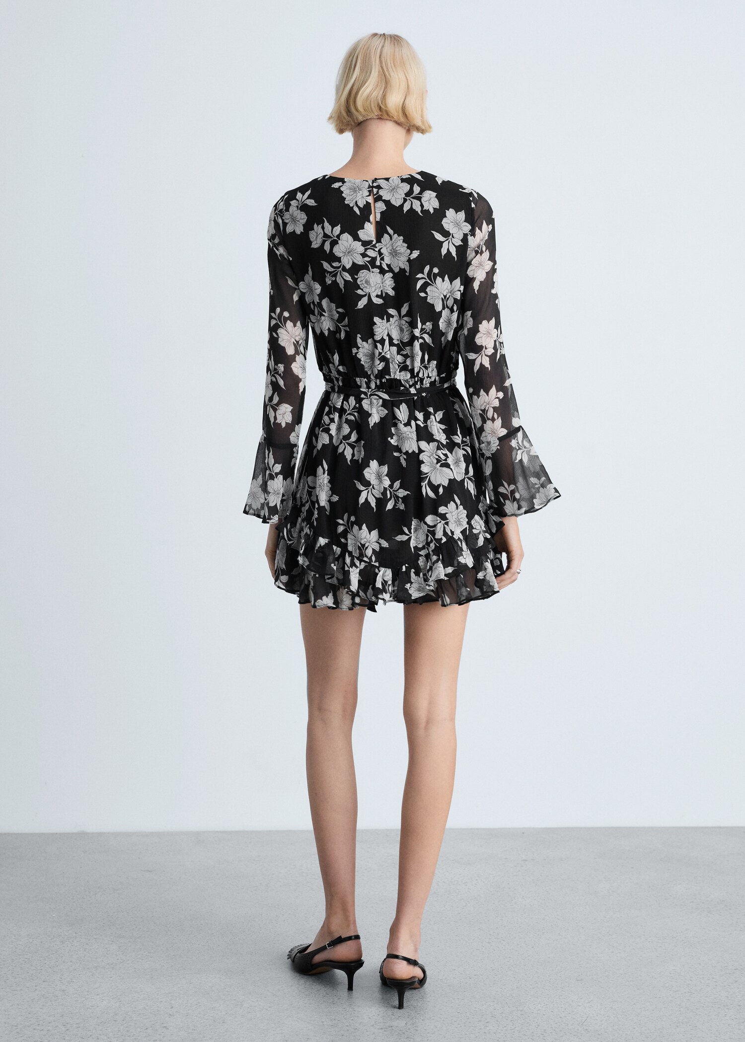 Robe à fleurs volantée - Verso de l’article