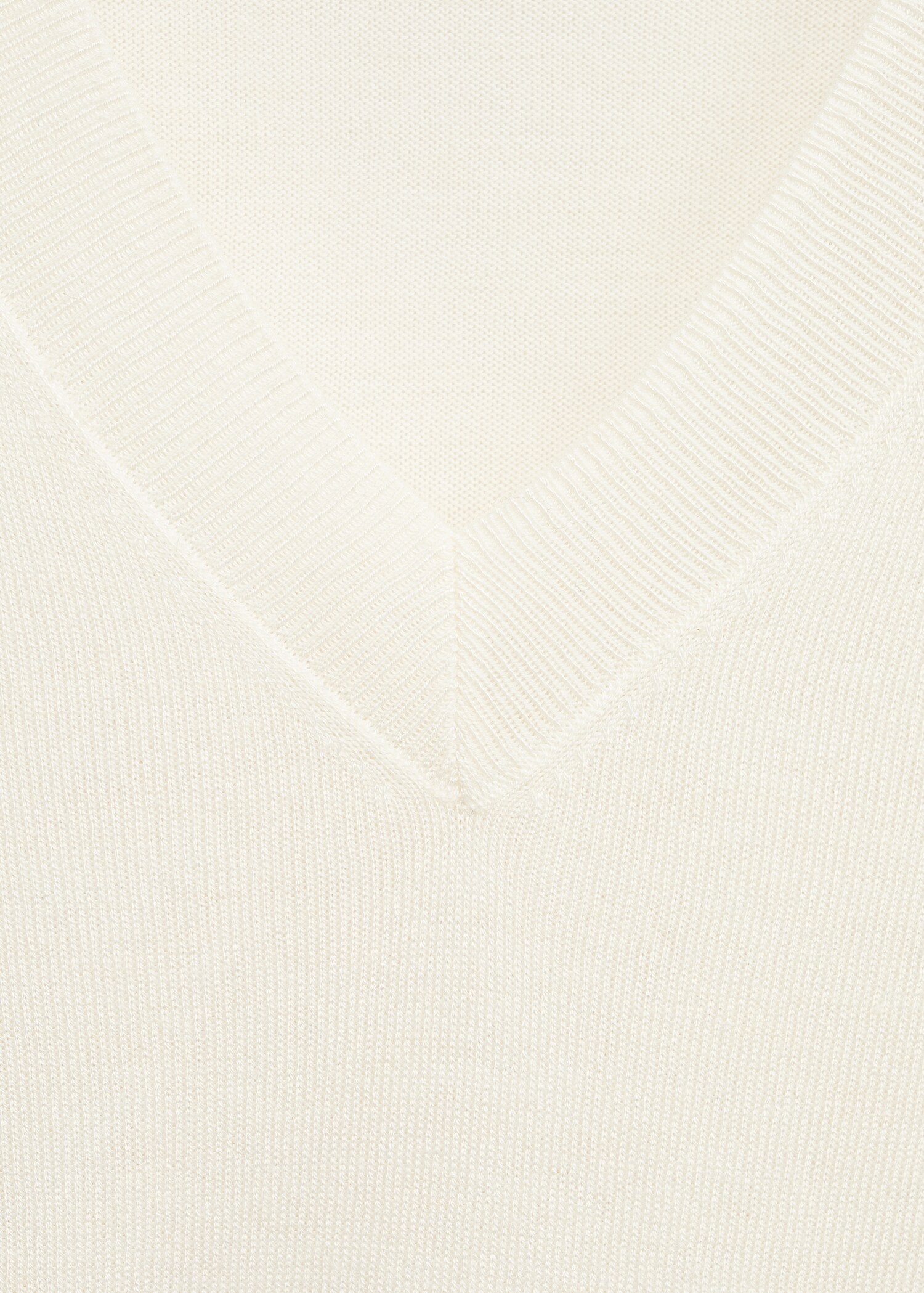 V-neck knit sweater - Details of the article 8