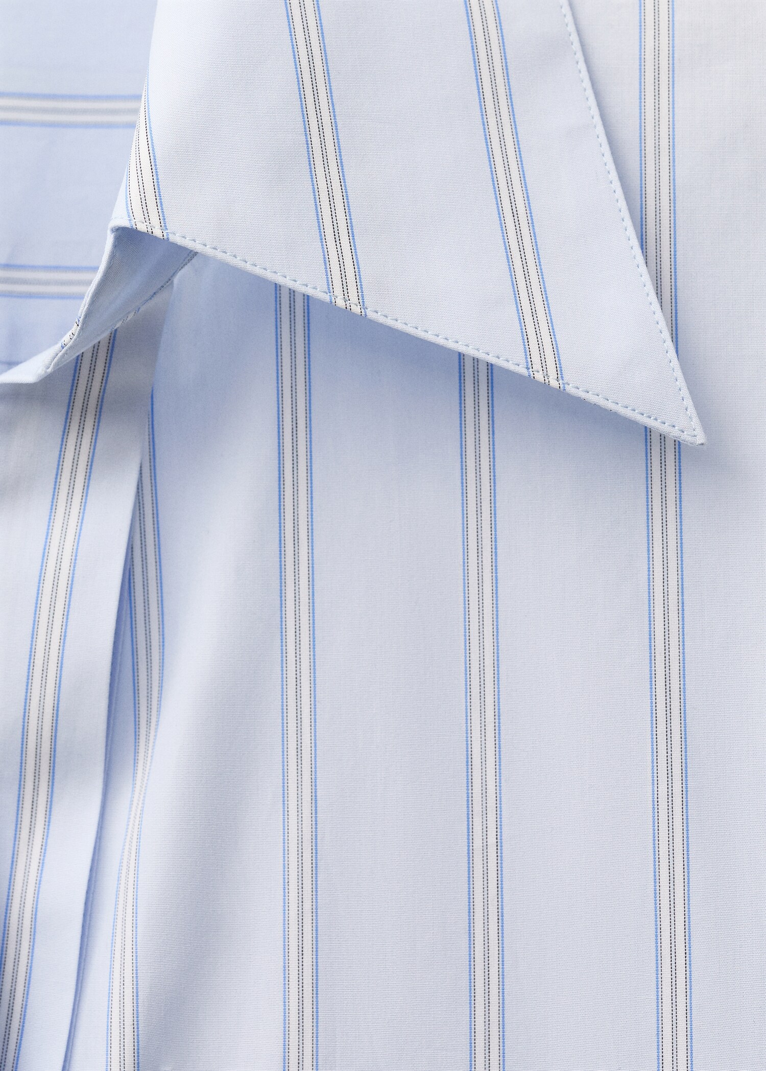 เสื้อเชิ้ตผ้าคอตตอนลายทางทรงพอดีตัว - รายละเอียดของสินค้า 8