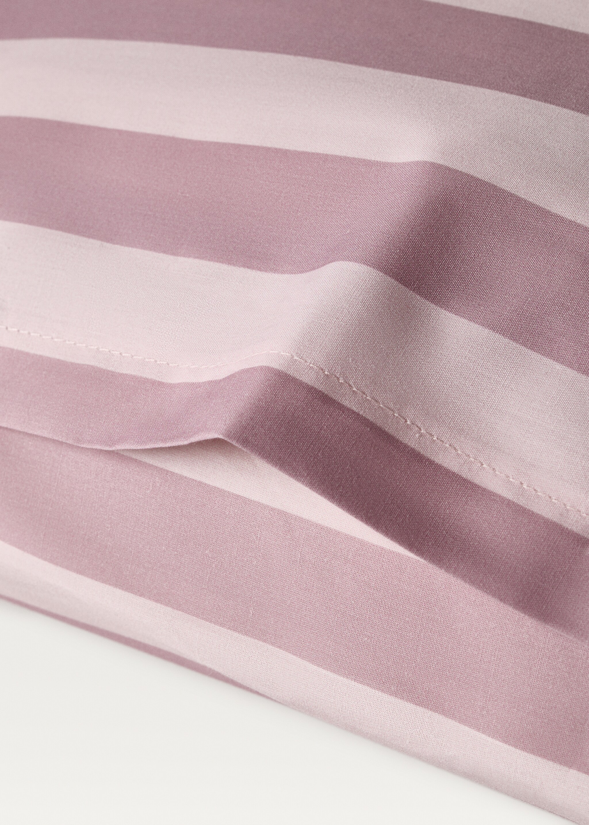 Cotton percale thick-striped children's pillowcase, 50x75 cm - Details of the article 2