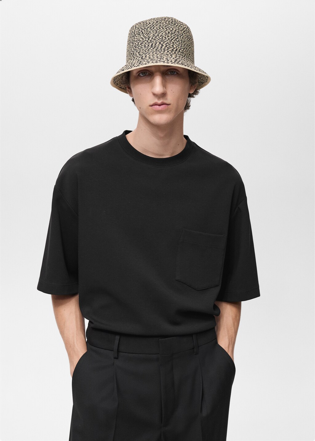 Oversized t-shirt with pocket - Men | MANGO United Kingdom Oversized t-shirt with pocket - Men | MANGO United Kingdom
