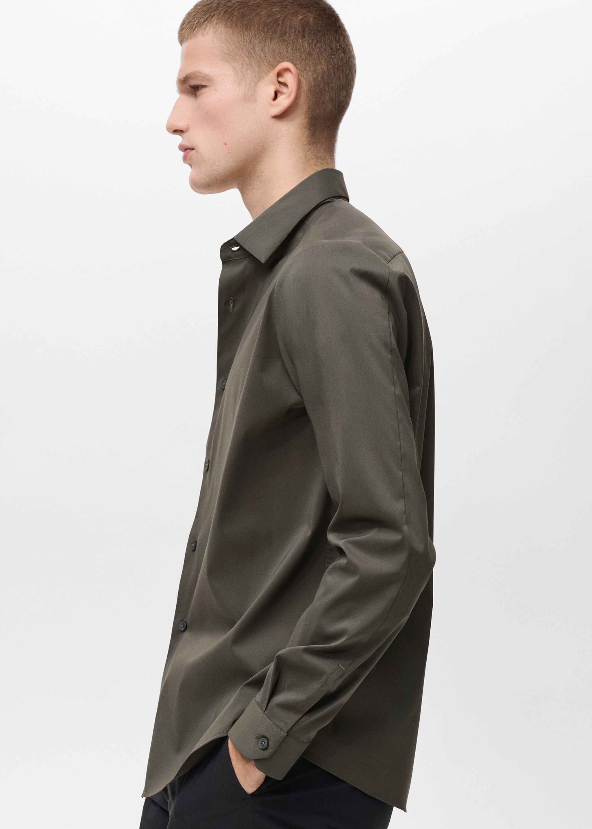 Comfort stretch non-iron shirt - Details of the article 2