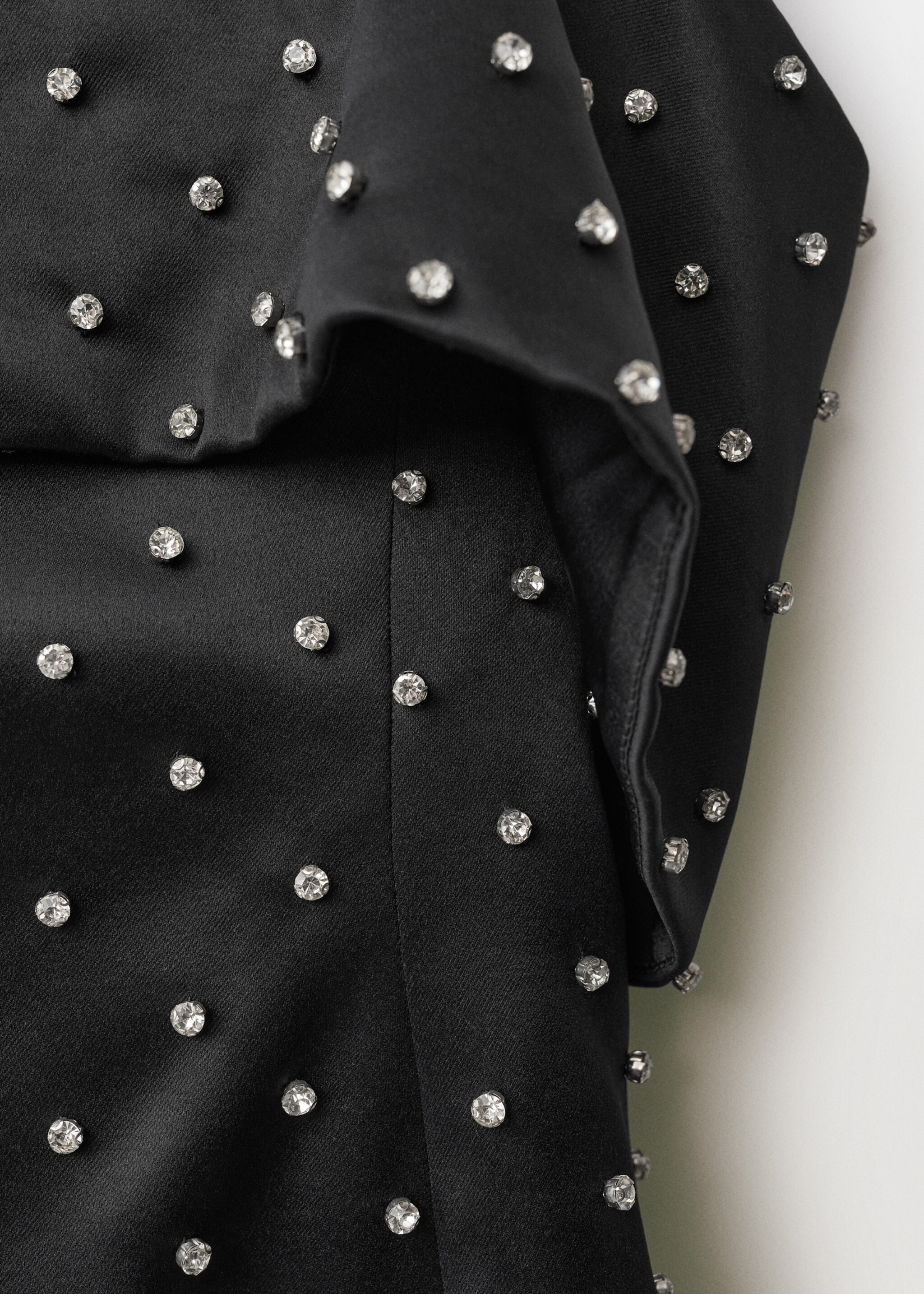 Strapless dress with shiny details - Details of the article 8