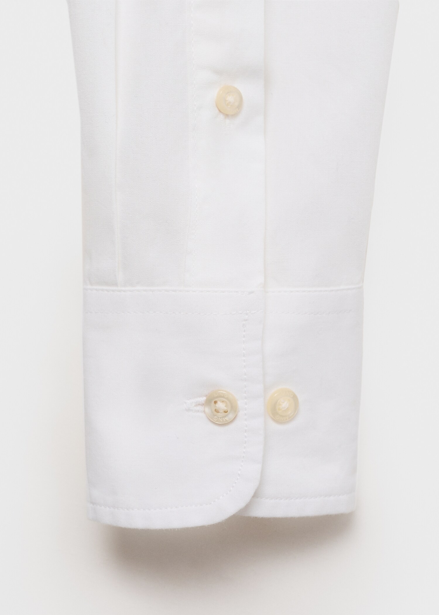 Classic-fit cotton shirt - Details of the article 0