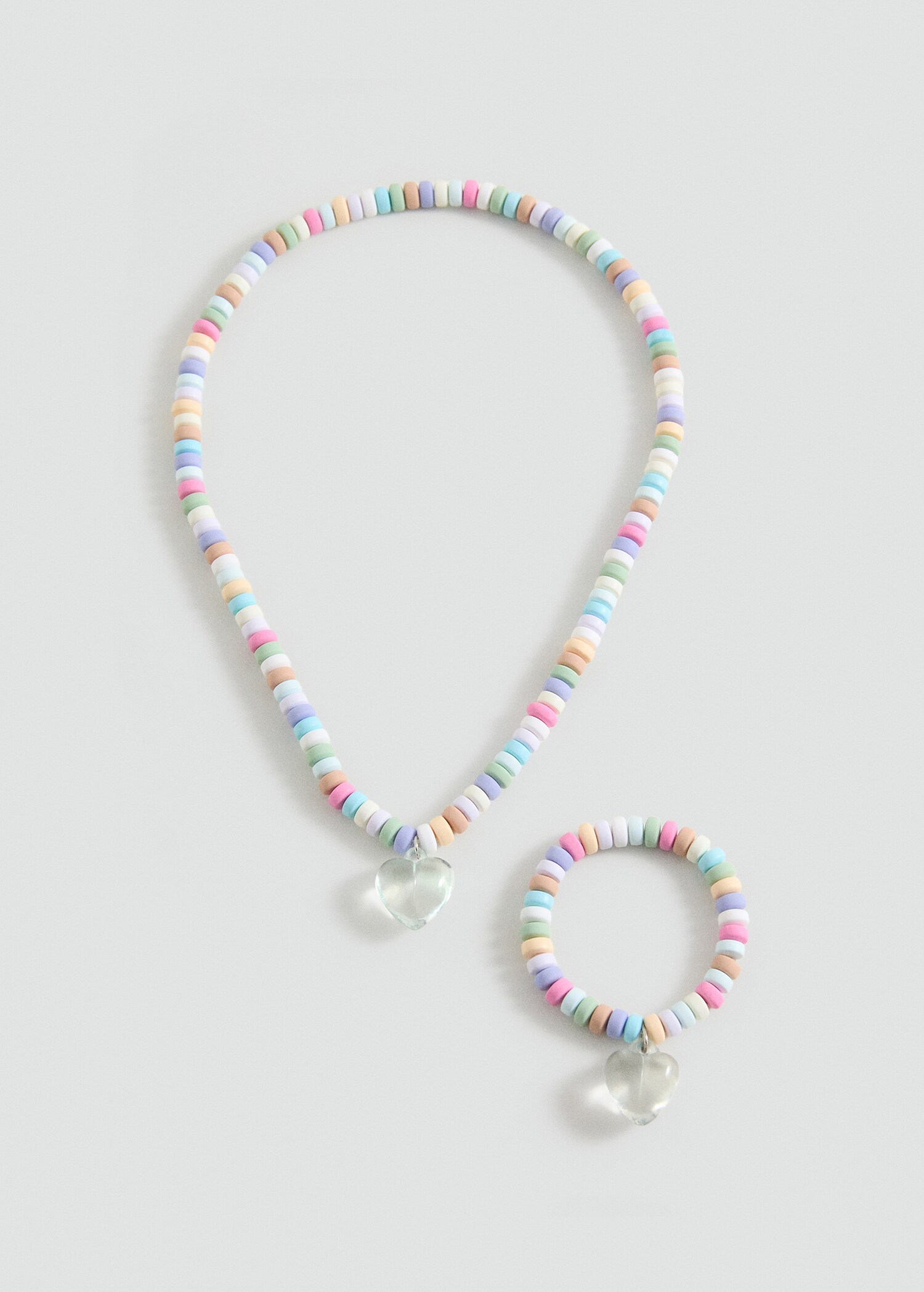 Ensemble colliers et bracelet - Article sans modèle