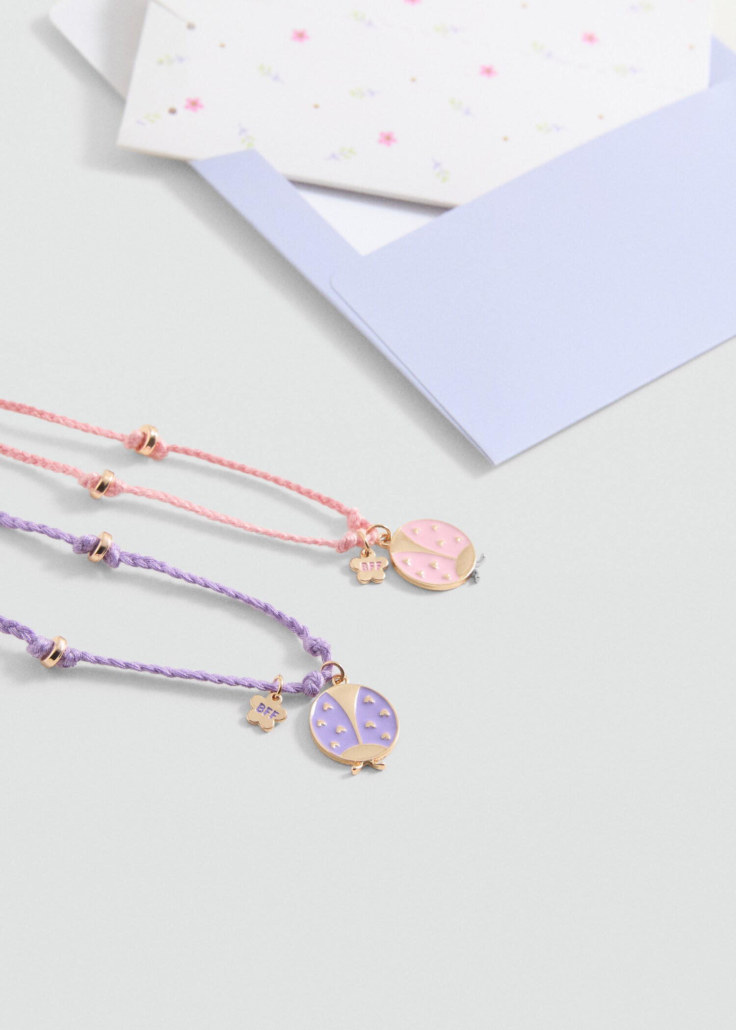 Combined necklace pack - Details of the article 2