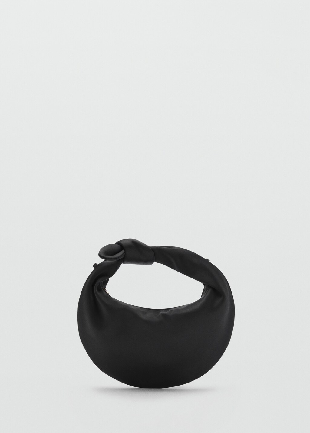 Oval shoulder bag - Women | MANGO USA