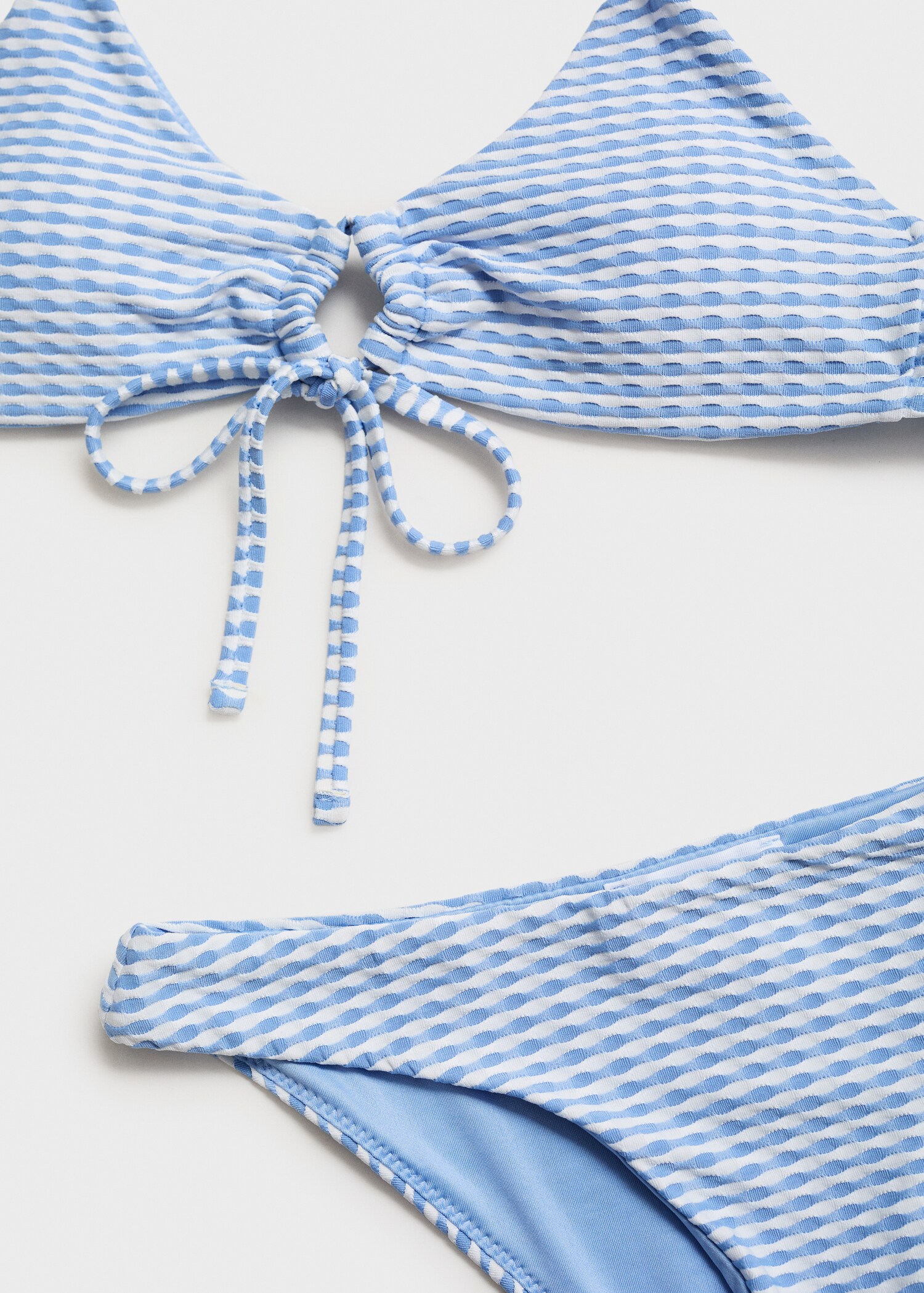 Bikini with textured bow - Details of the article 0