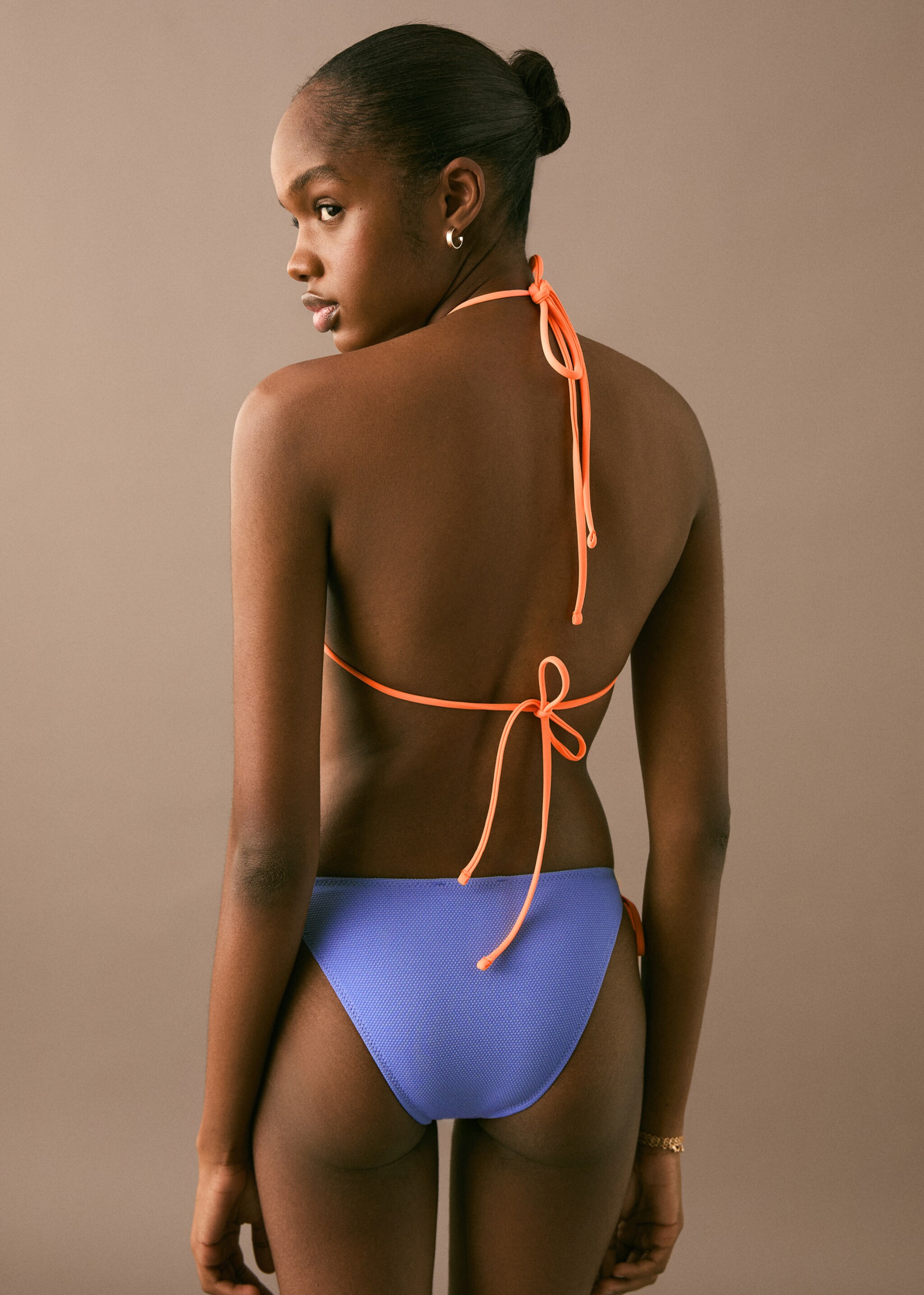 Bikini bicolor - Reverso del artículo