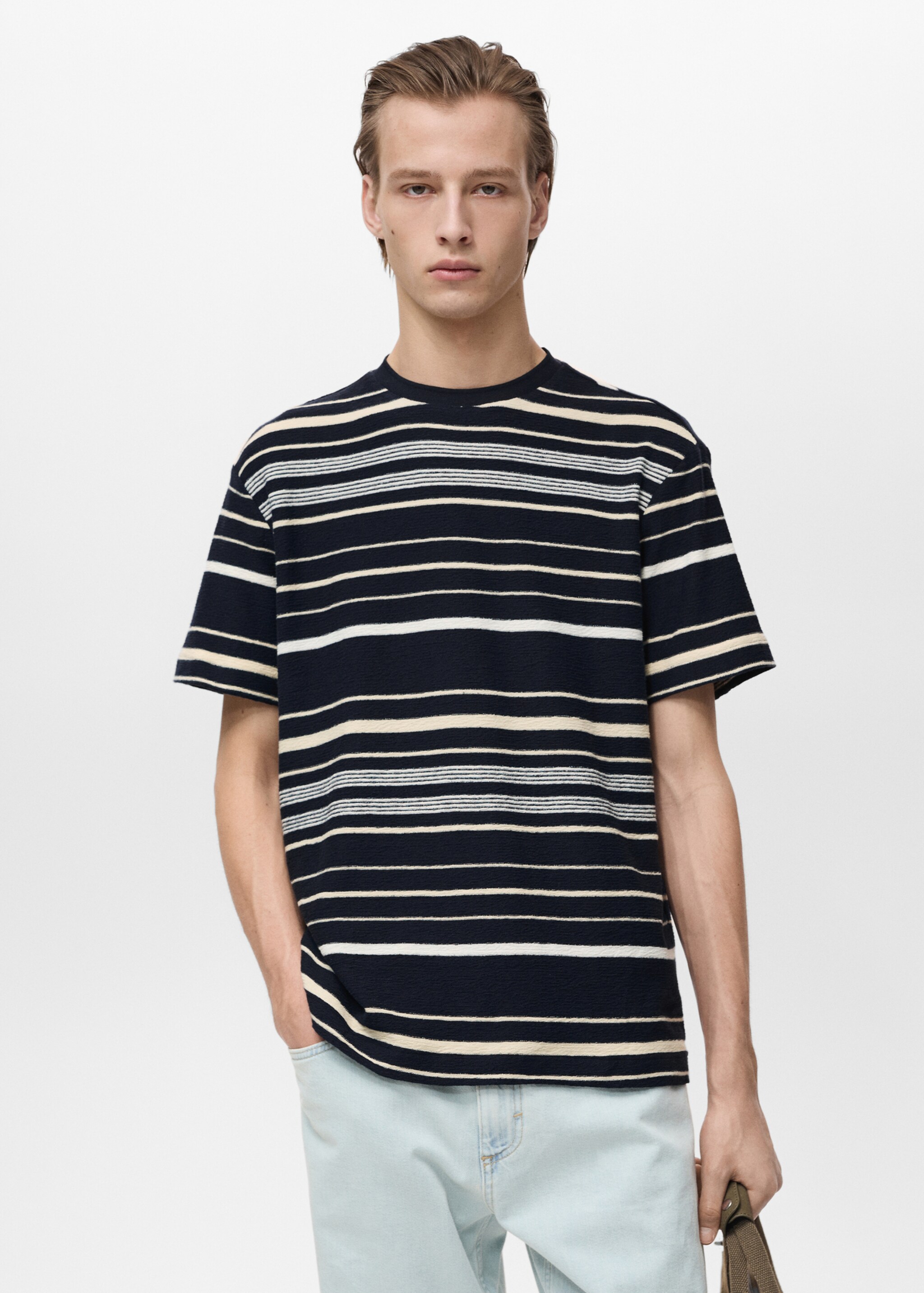 100% cotton regular-fit striped t-shirt - Medium plane