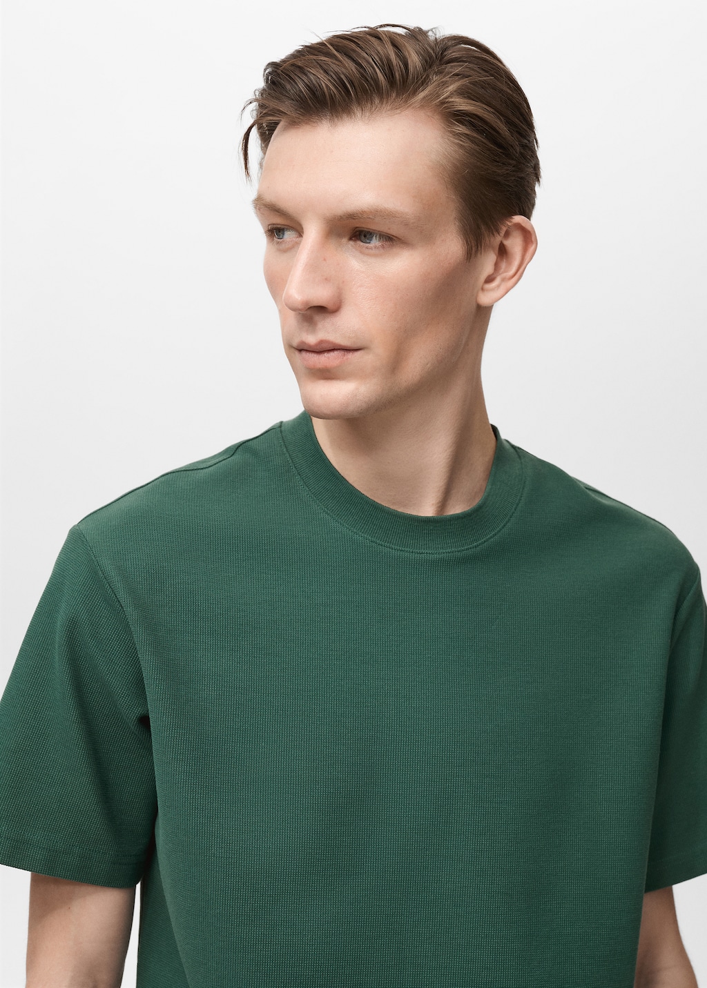Regular-fit textured t-shirt