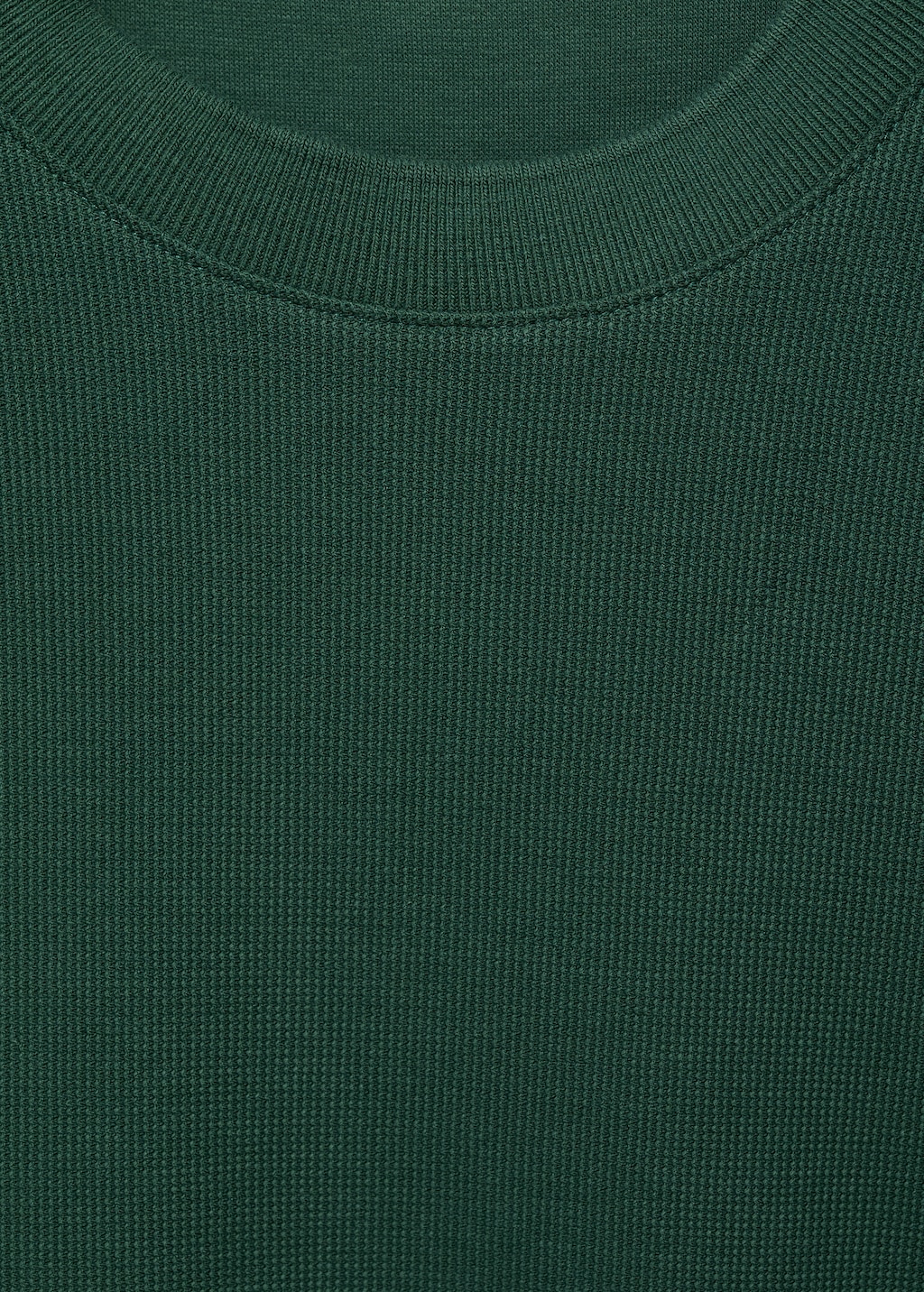 Regular-fit textured t-shirt