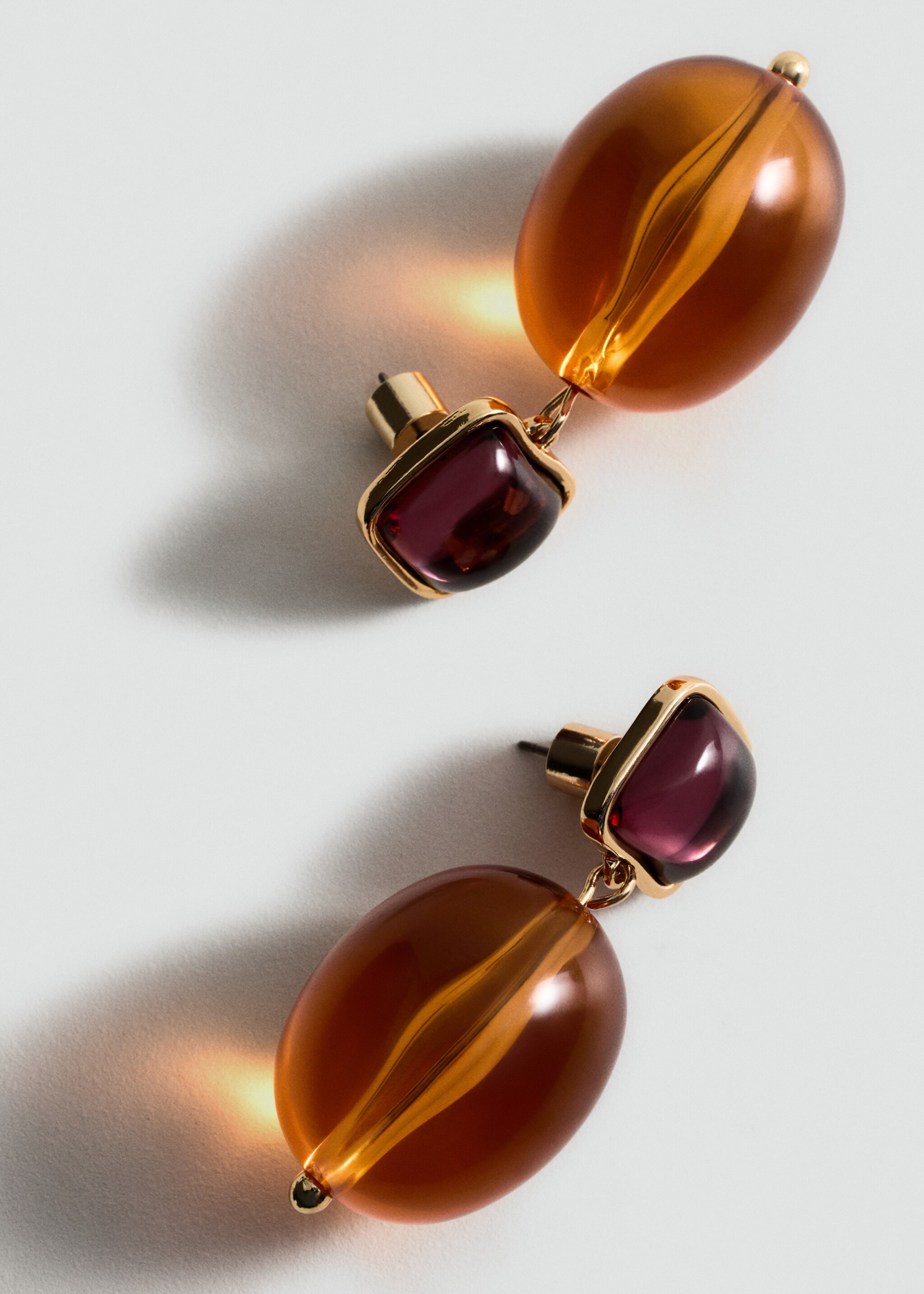 Resin hanging bead earrings - Medium plane