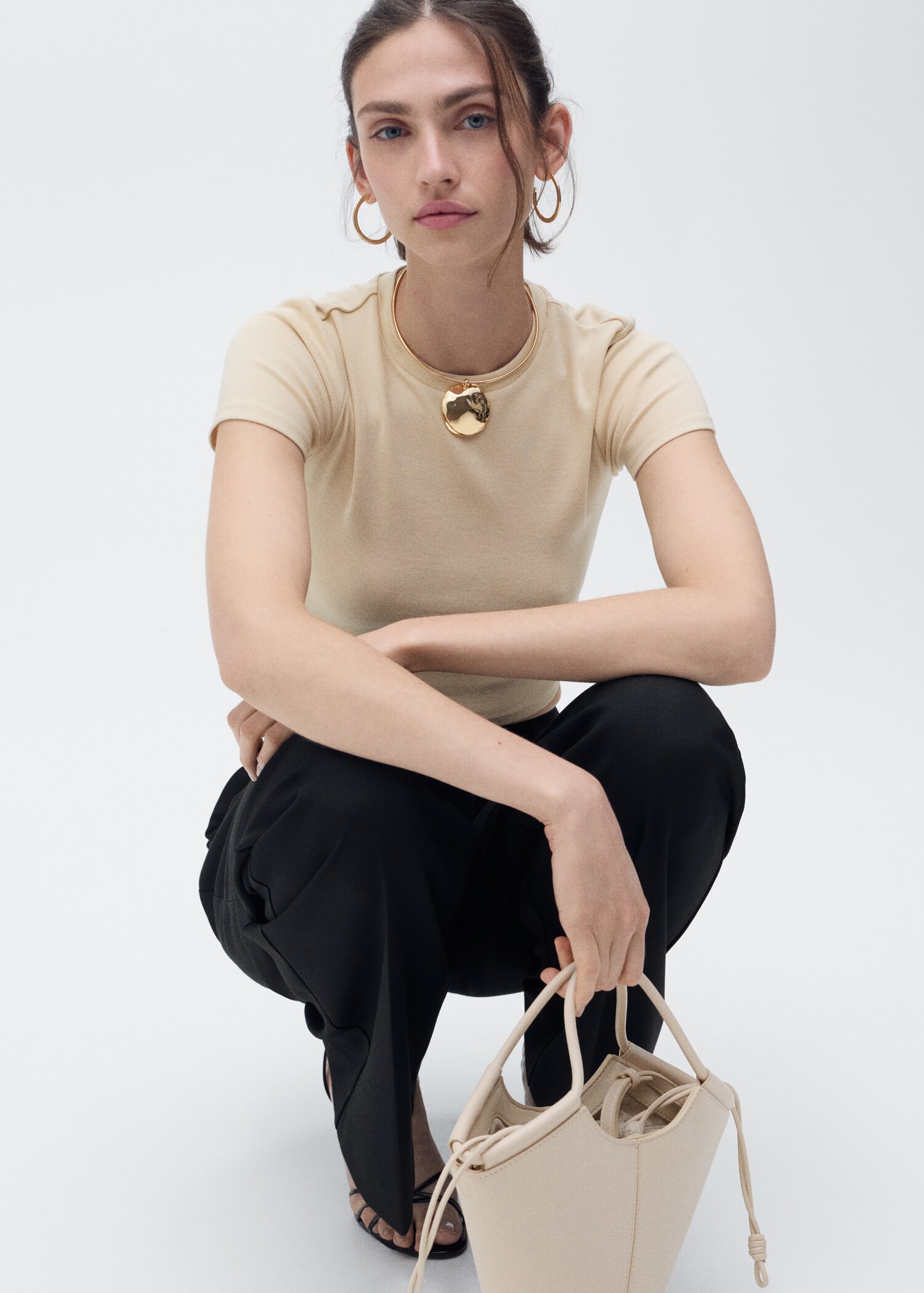 Fitted cropped t-shirt - Details of the article 2