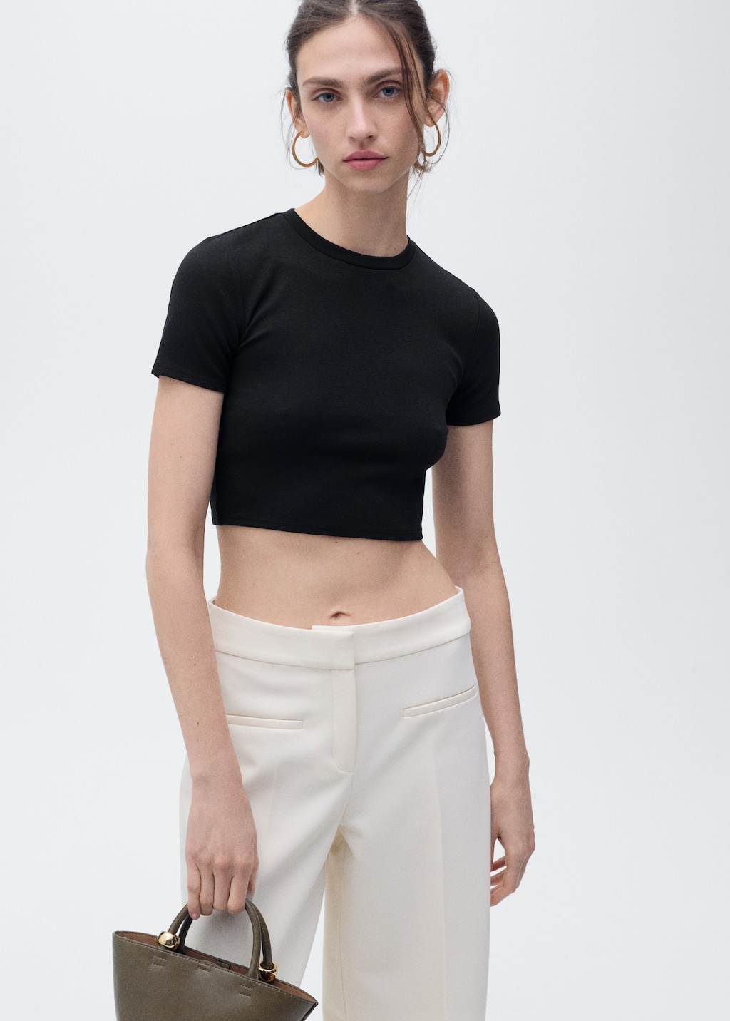T.japan sweat cropped tops 新品 Fitted cropped t-shirt - Women | MANGO Japan
