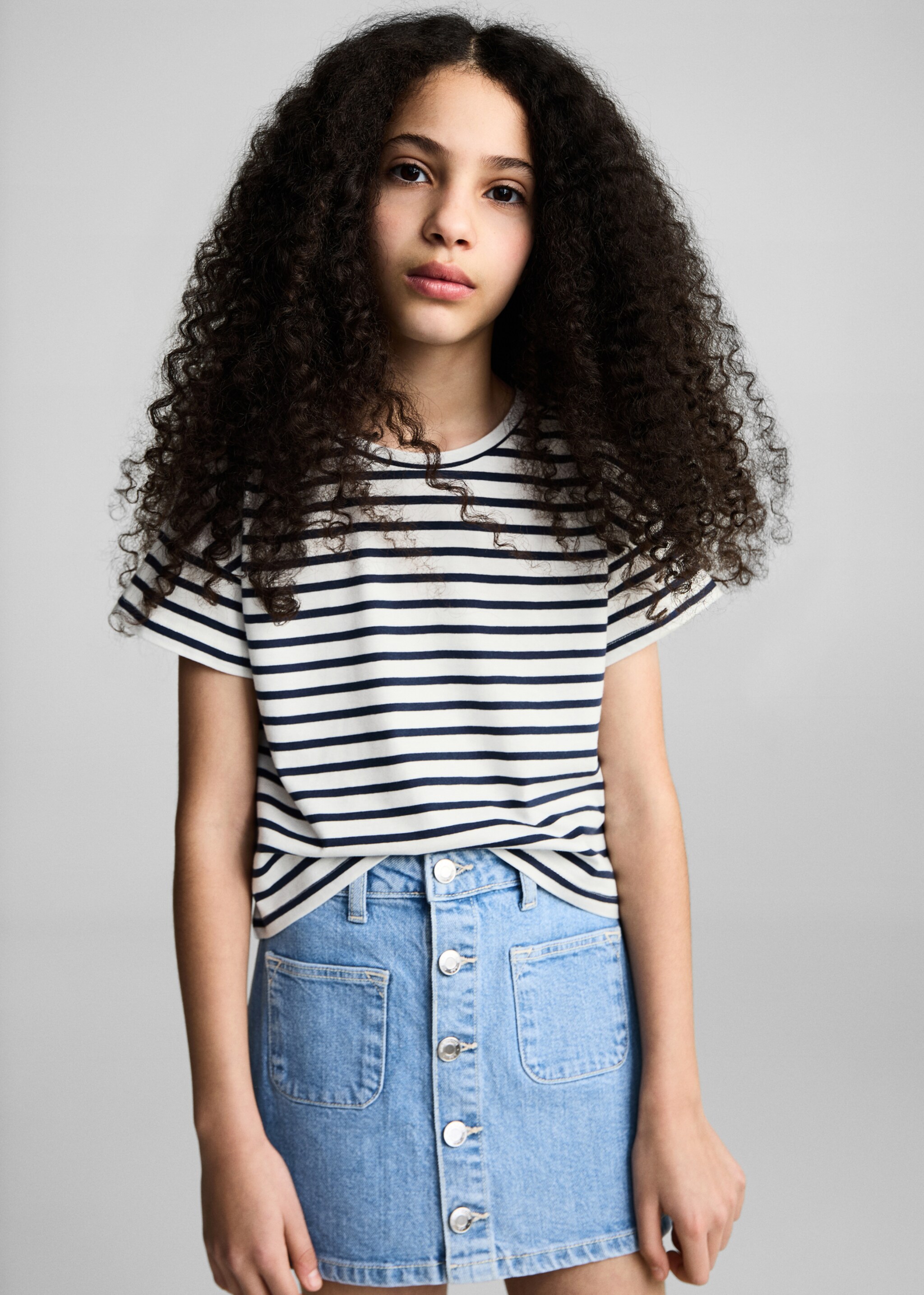 Cut-out t-shirt with striped shoulders - Medium plane