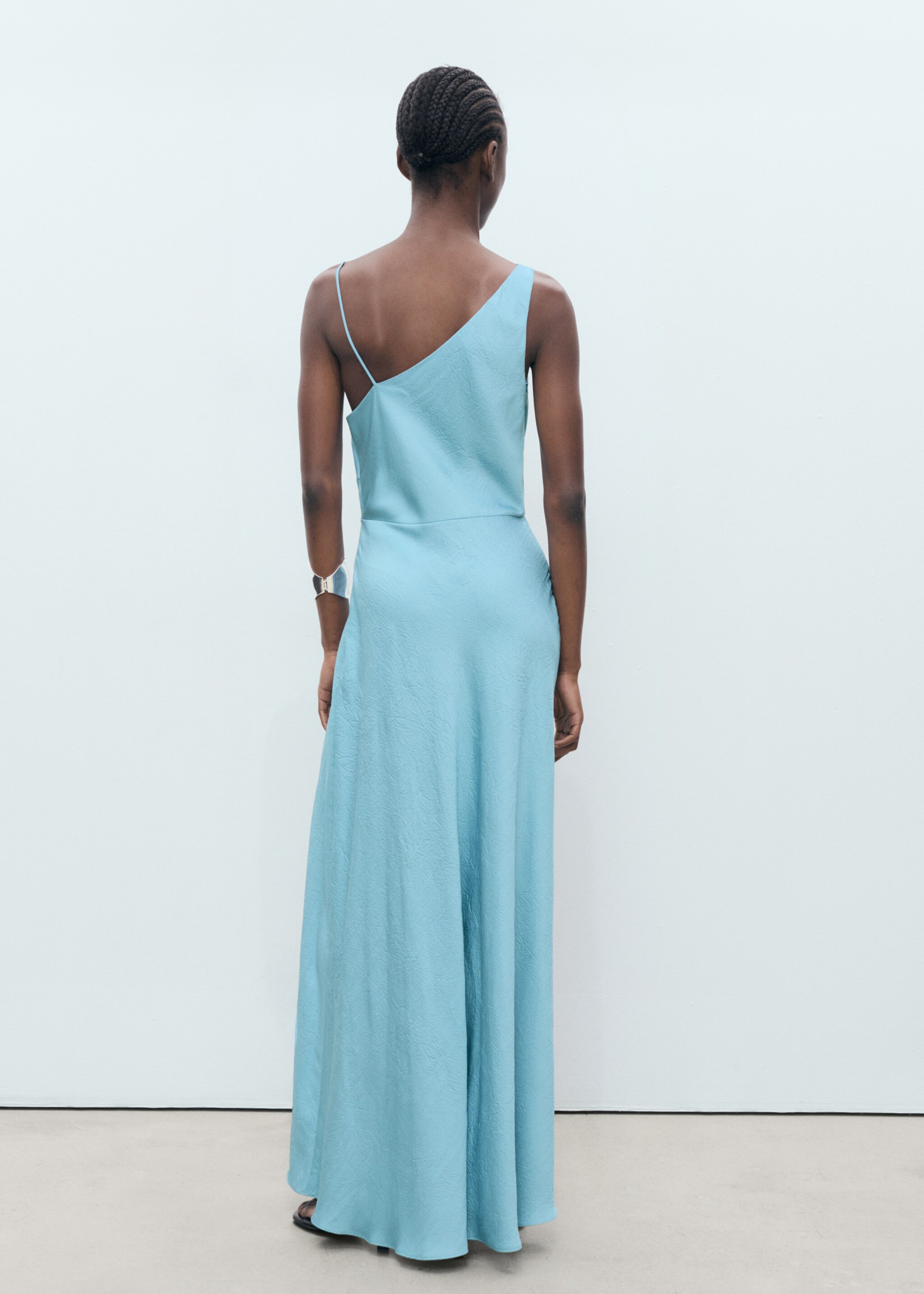 Asymmetrical wrinkled-effect dress - Reverse of the article