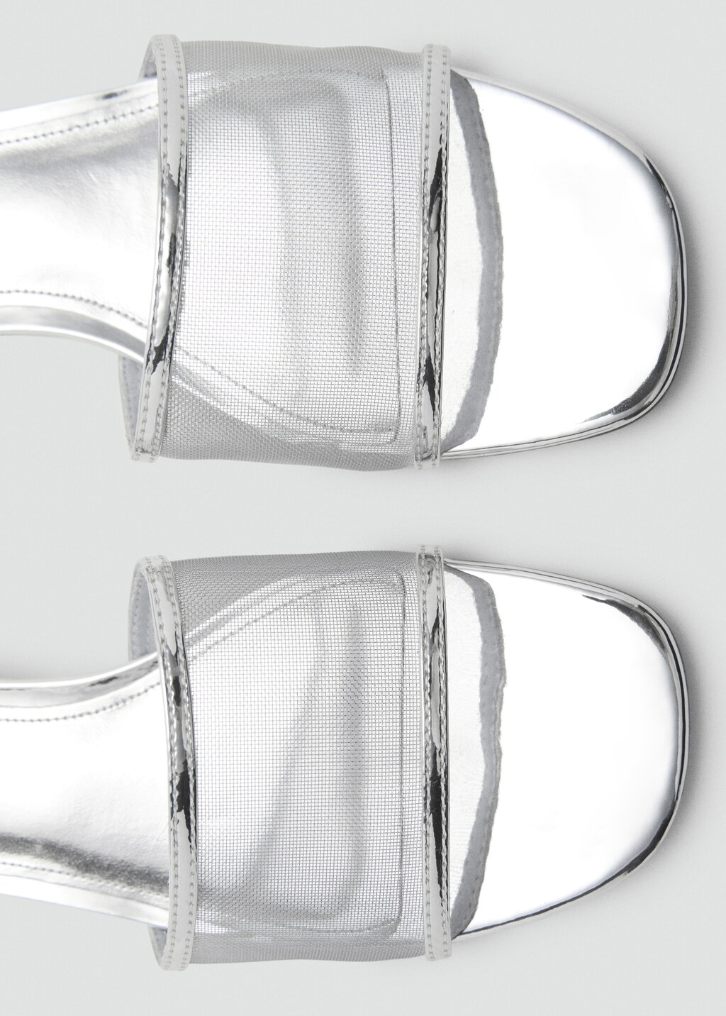 Kitten sandals with mesh strap - image 4