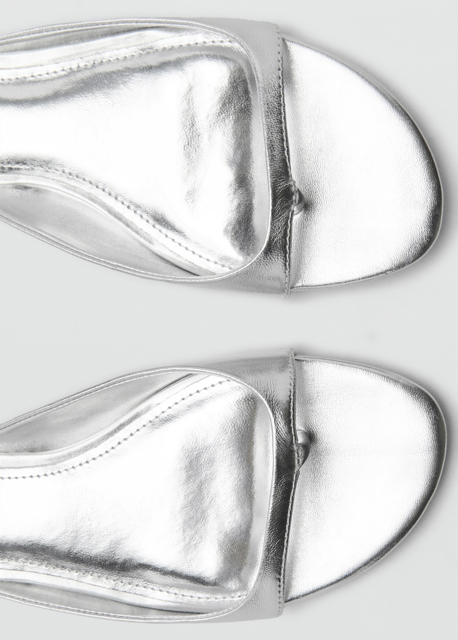 Metallic leather sandals - Details of the article 3