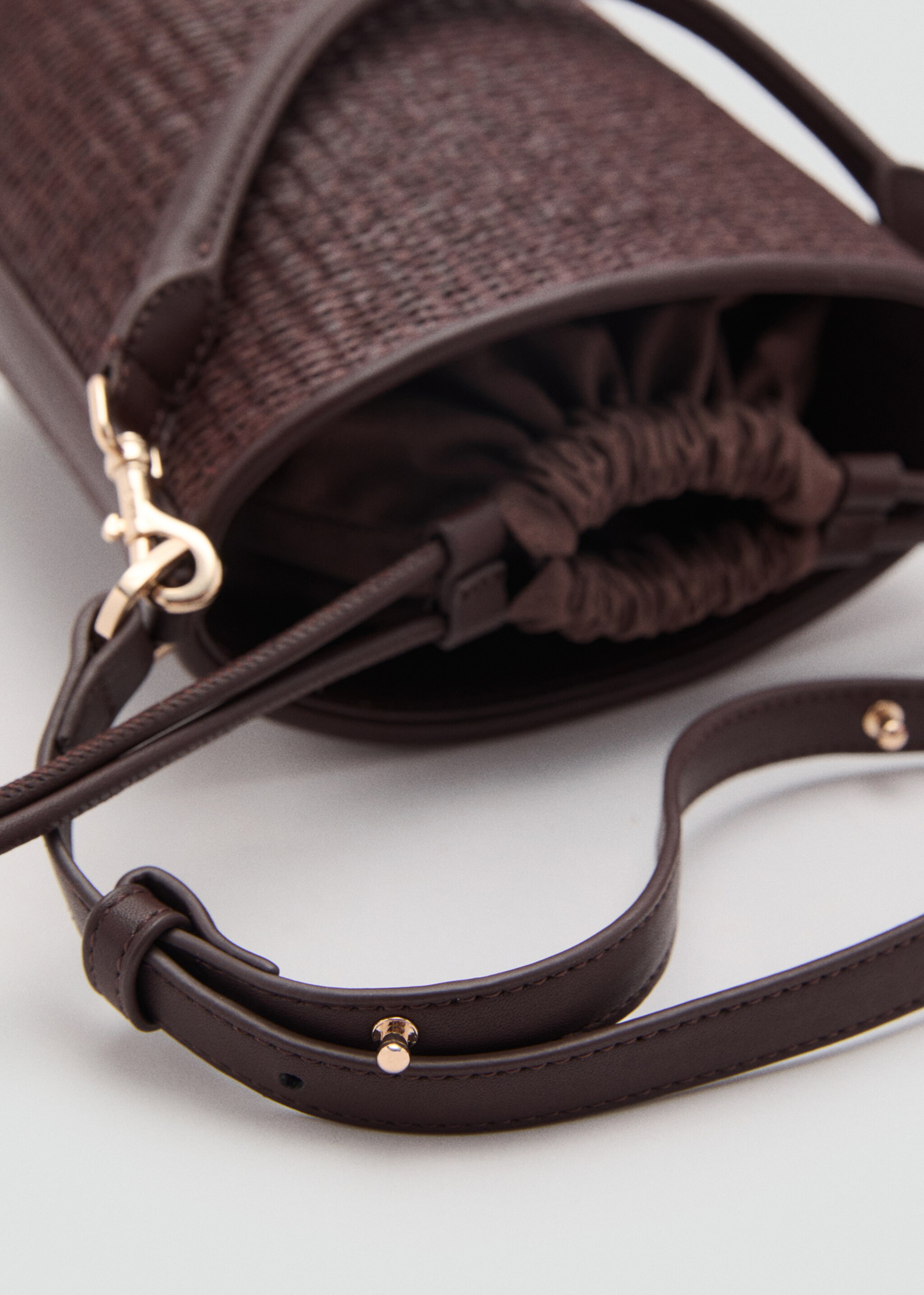 Petit sac seau en raphia - Détail de l'article 1
