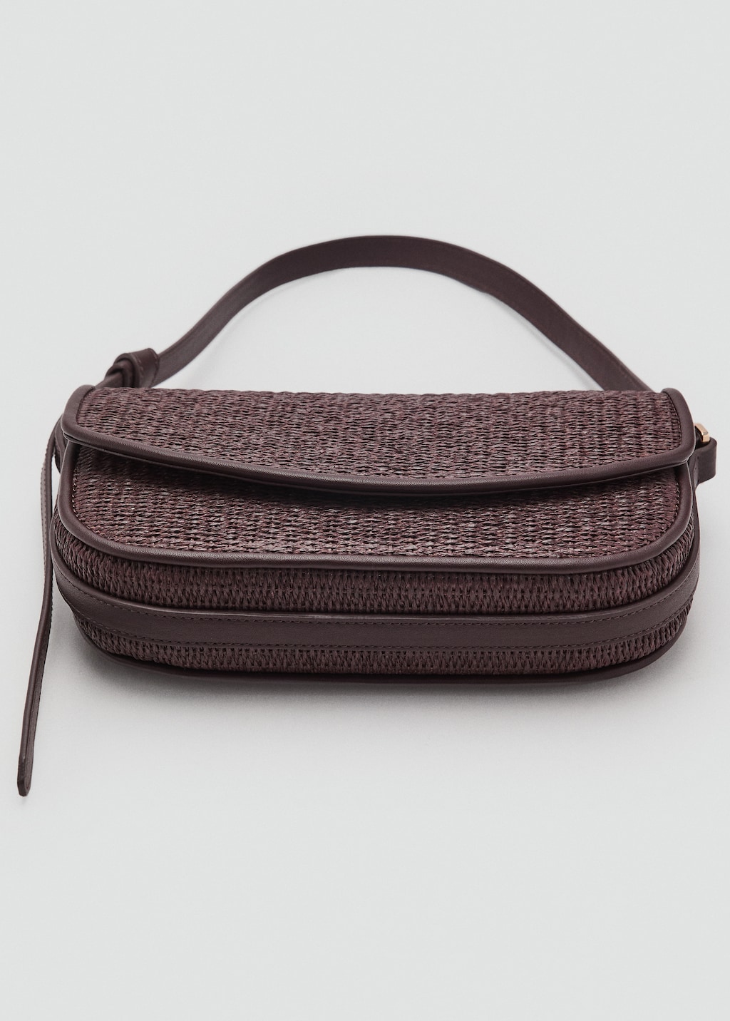 Raffia shoulder bag with flap