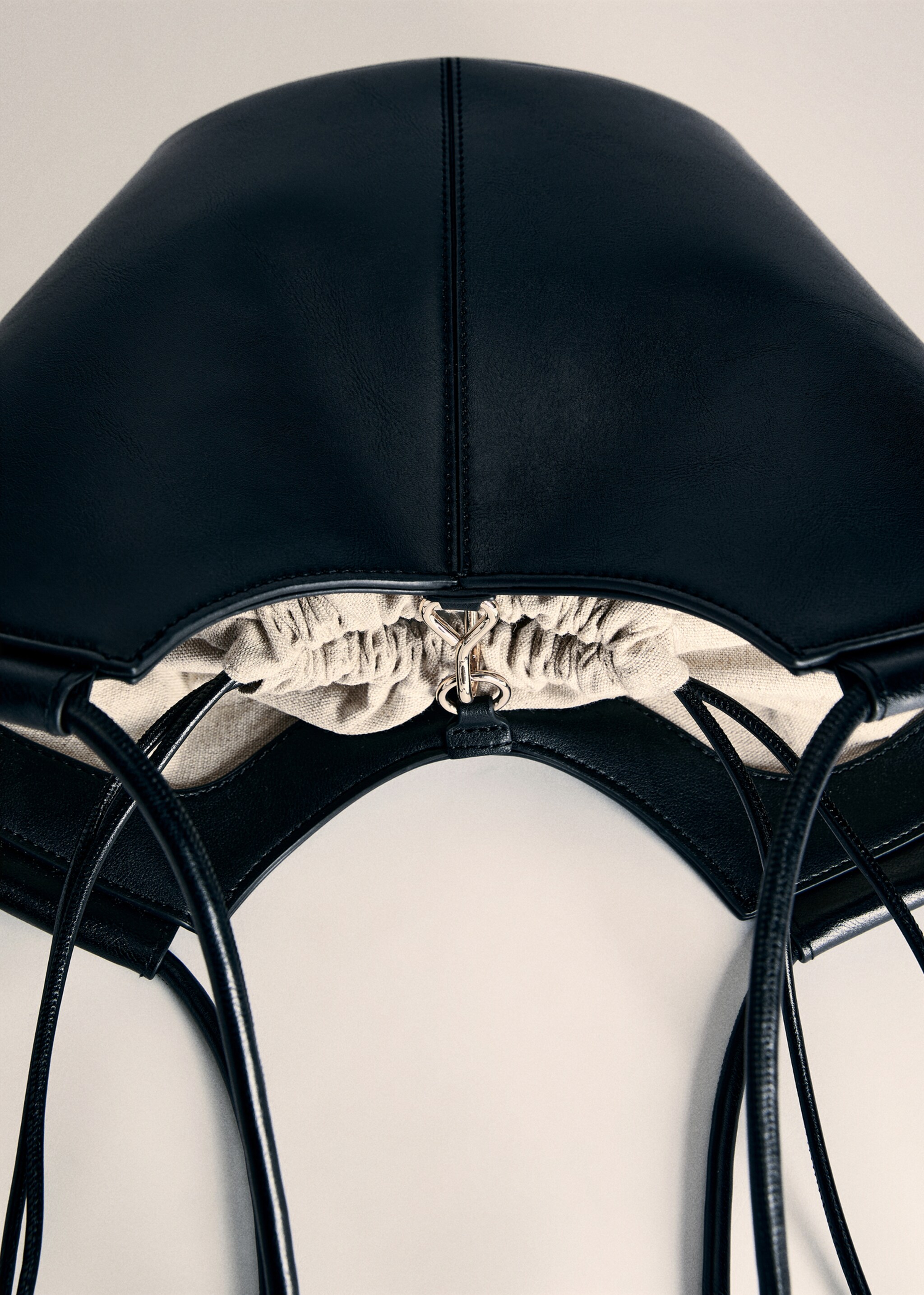 Shopper-style shoulder bag - Details of the article 5