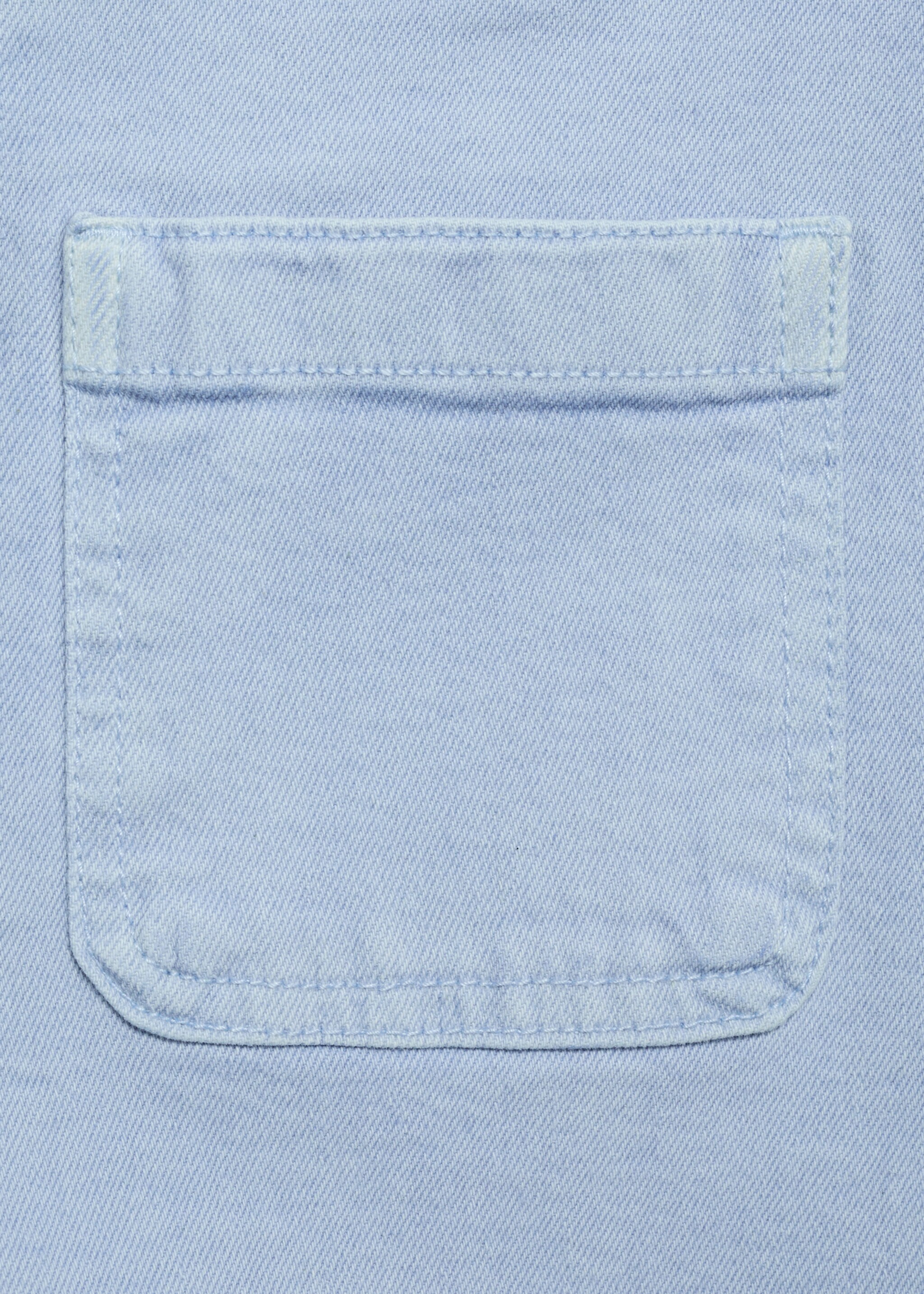 Denim shorts with pockets - Details of the article 0
