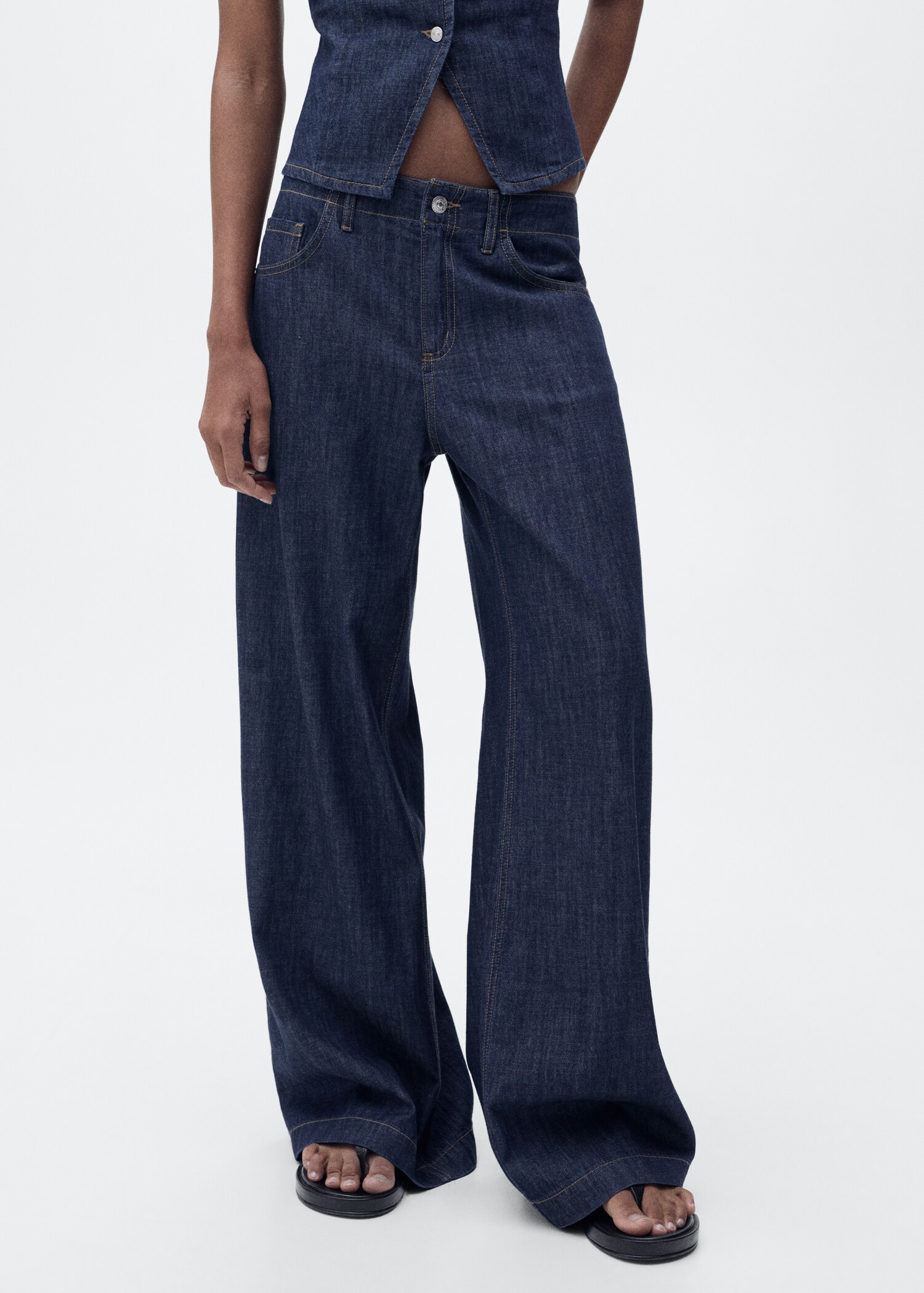 Wide-leg mid-rise jeans - Medium plane