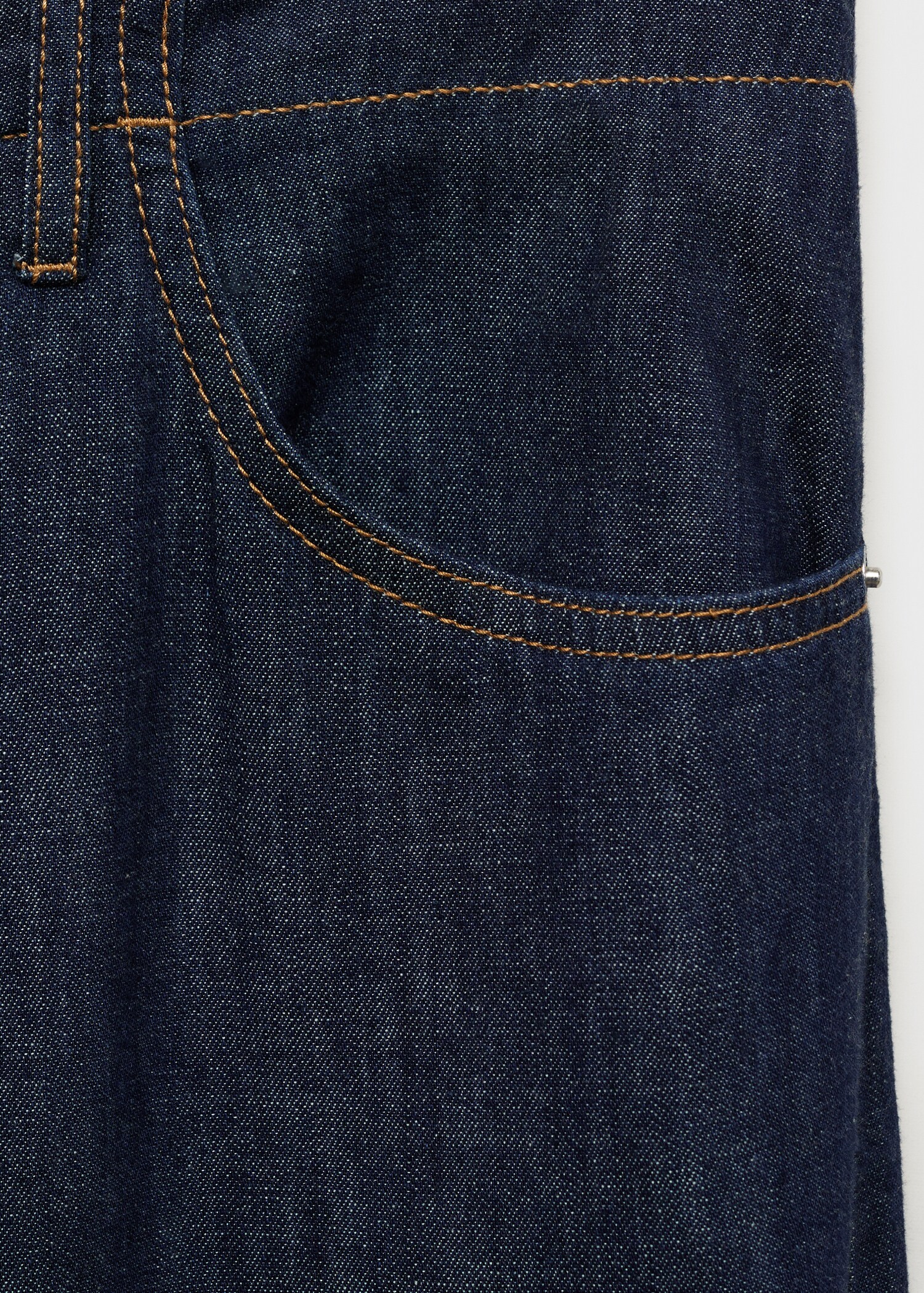 Wide-leg mid-rise jeans - Details of the article 0