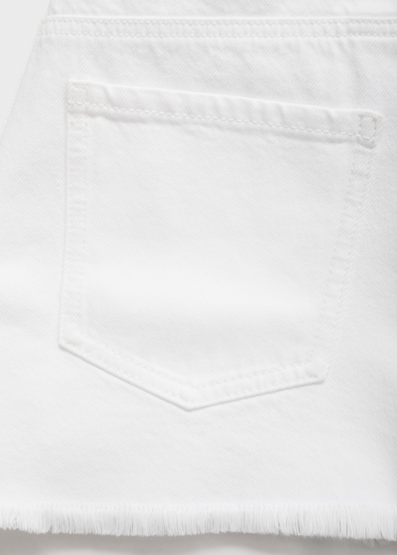 Short en jean revers effilochés - Détail de l'article 0