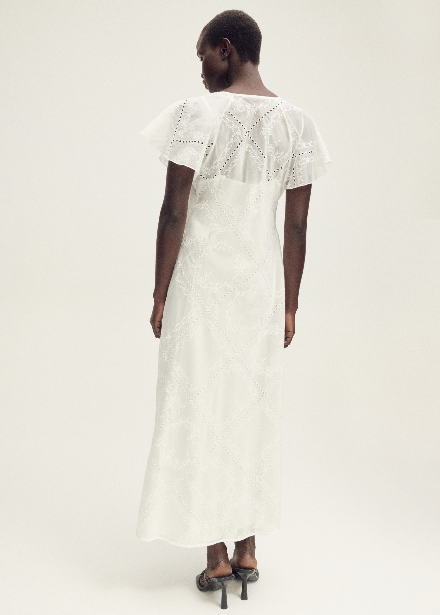 Vestido bordado detalles calados - Reverso del artículo